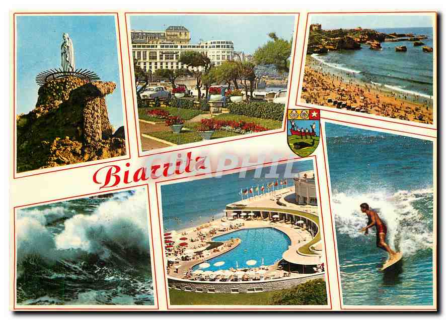 CPM Biarritz Le Rocher de la Vierge Le Casino Bellevue La Grande Plage Vague d'equinoxe La Piscine d