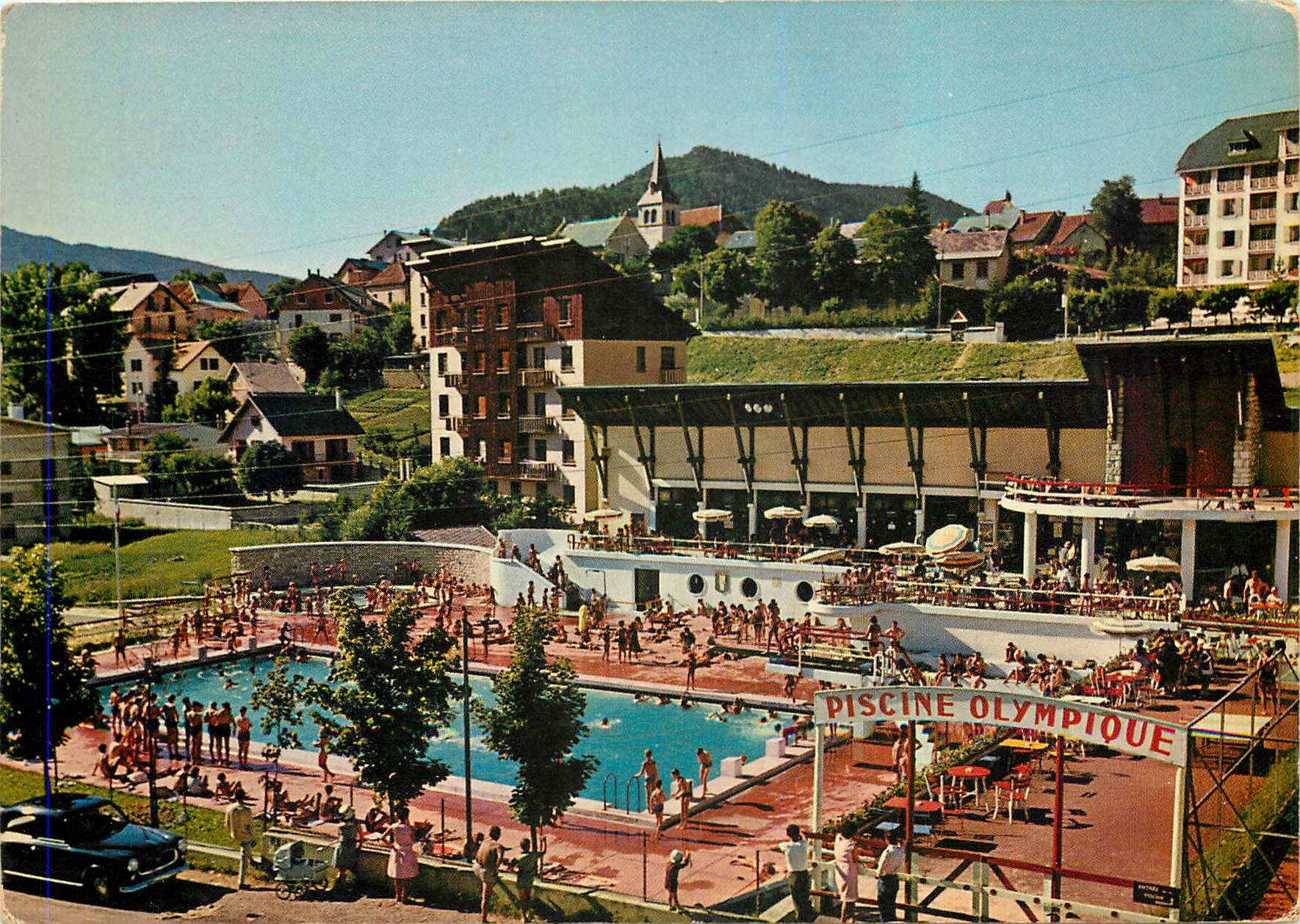 CPM Les Alpes en couleurs naturelles Villard de Lans La Piscine Olympique