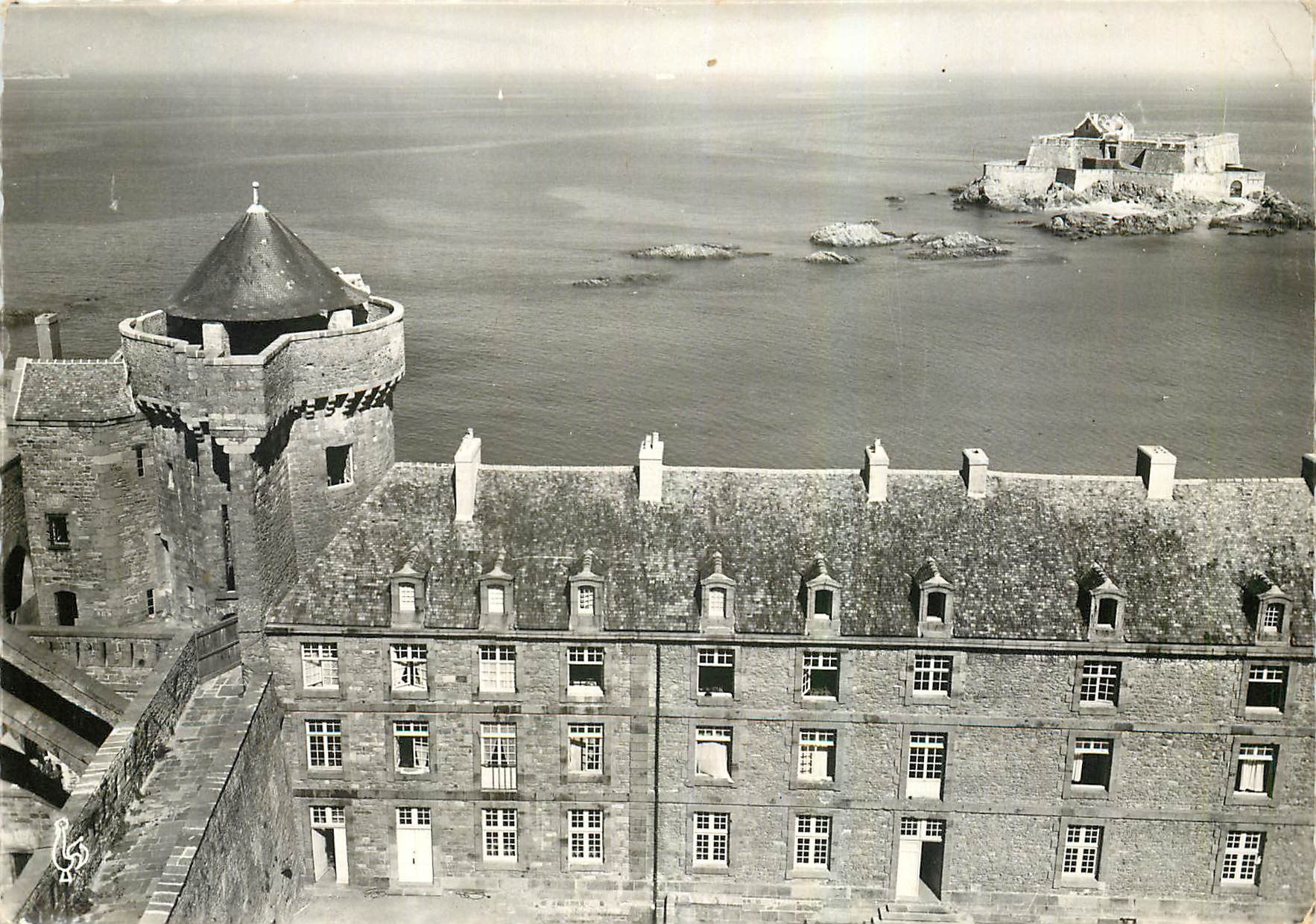 Saint-Malo — Le Château, le petit Donjon et le Fort National — Tirages Modernes