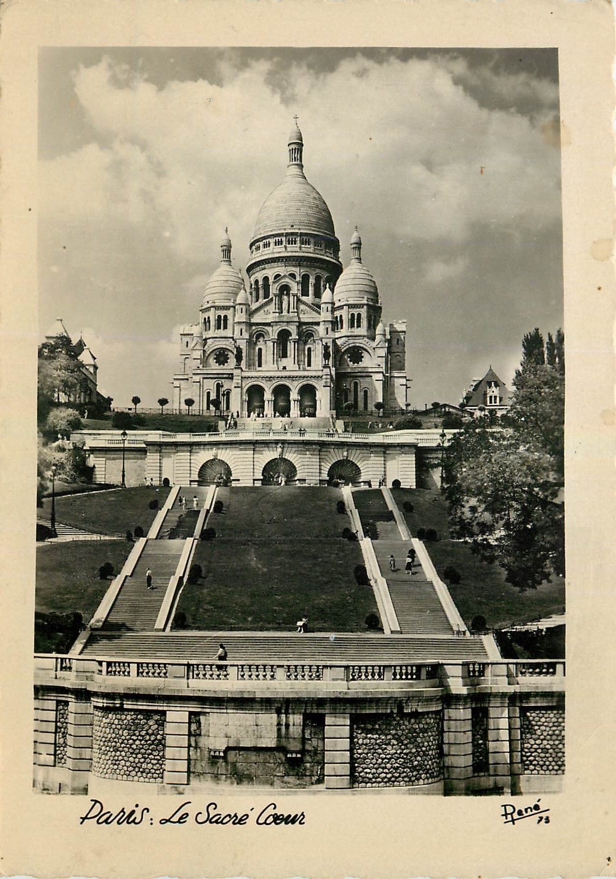 CPM Paris Le Sacre Coeur 