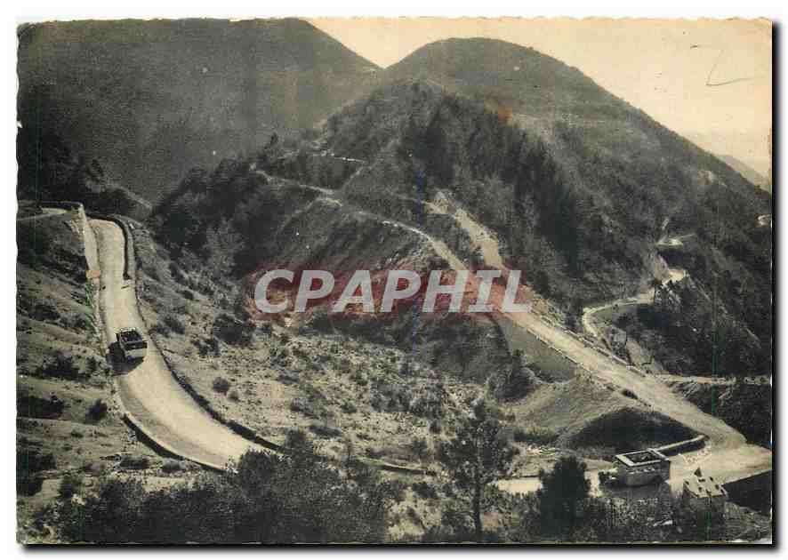 Les lacets de la route de Peïra-Cava — Les Alpes-Maritimes — Éditions Bernard Tabace
