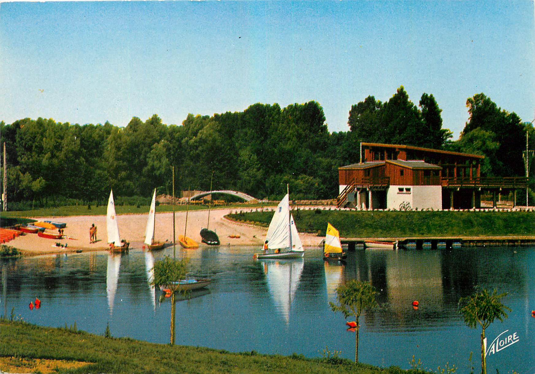 Lac des Cloisiars — école de voile — Éditions Valoire, n° 5744