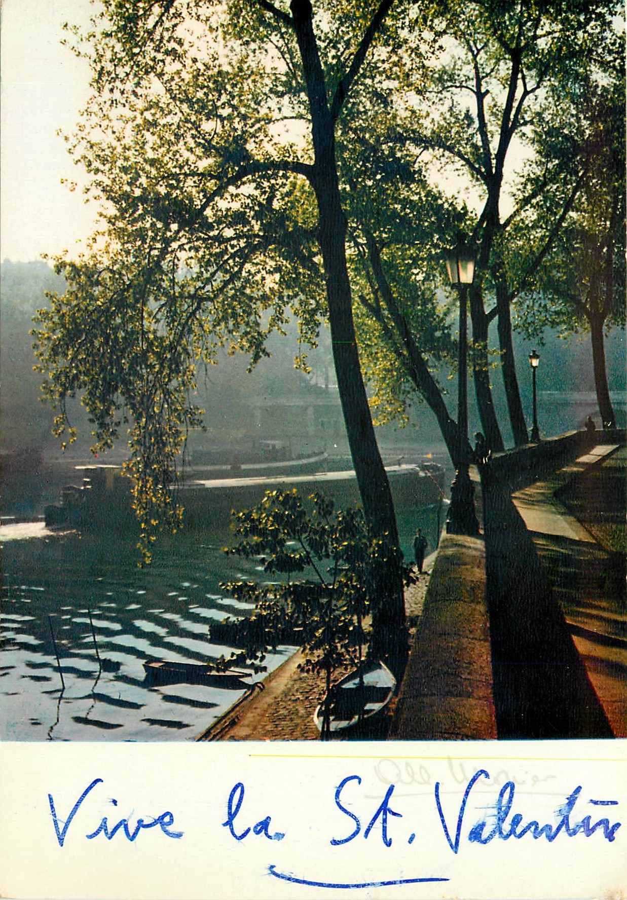 CPM Paris La Seine du Quai d'Anjou 