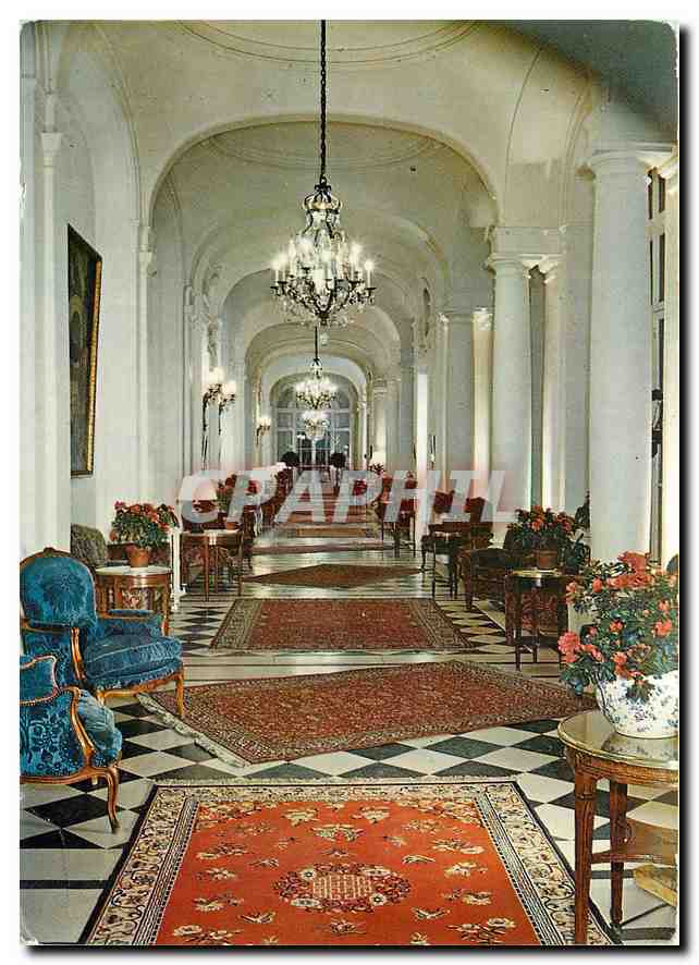 Hall d'entrée du Trianon Palace Hôtel — Versailles — éditeur Y. Kerambrun