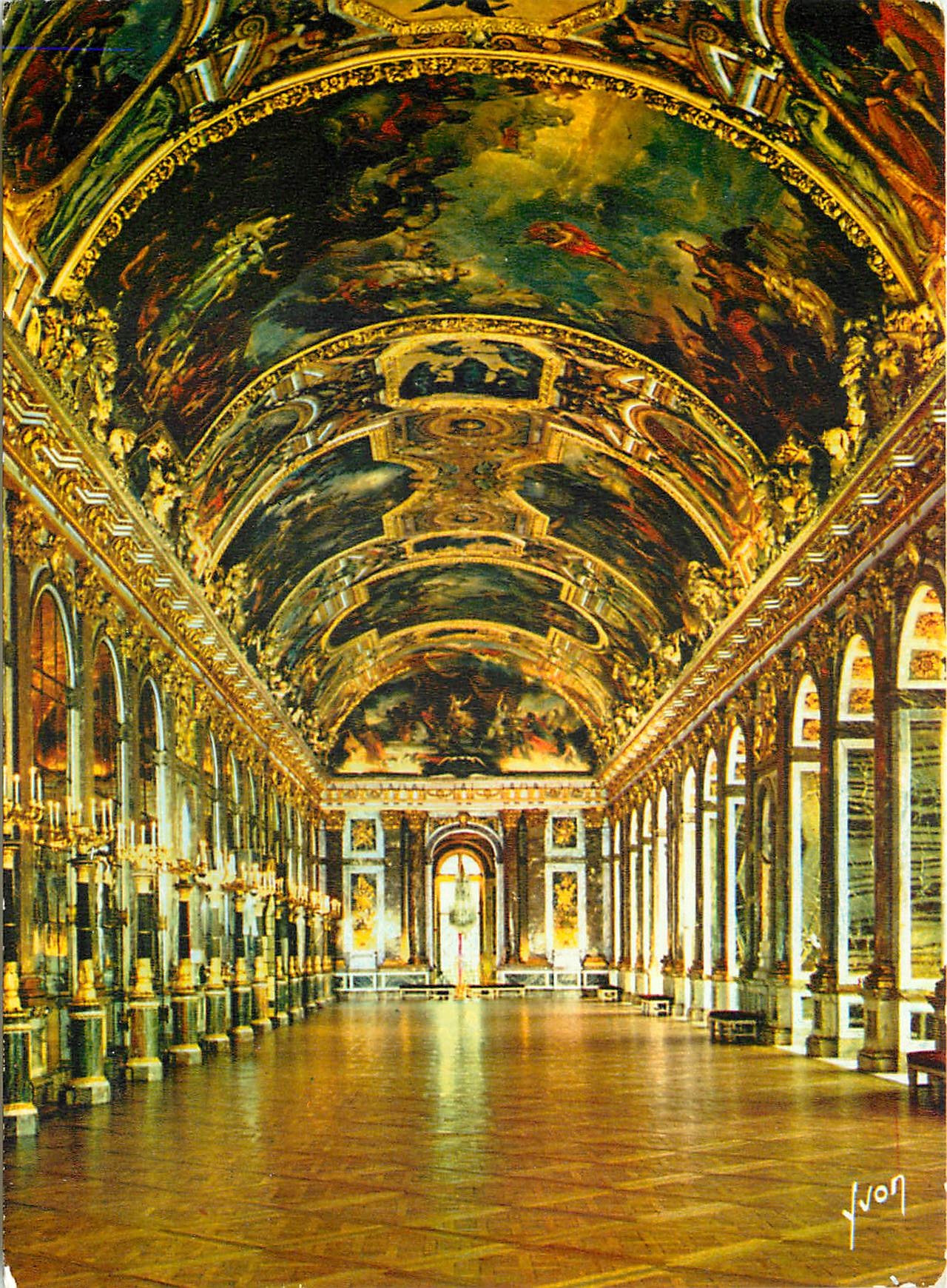 CPM Couleurs et Lumiere de France Chateau de Versailles Yvelines Galerie des Glaces 