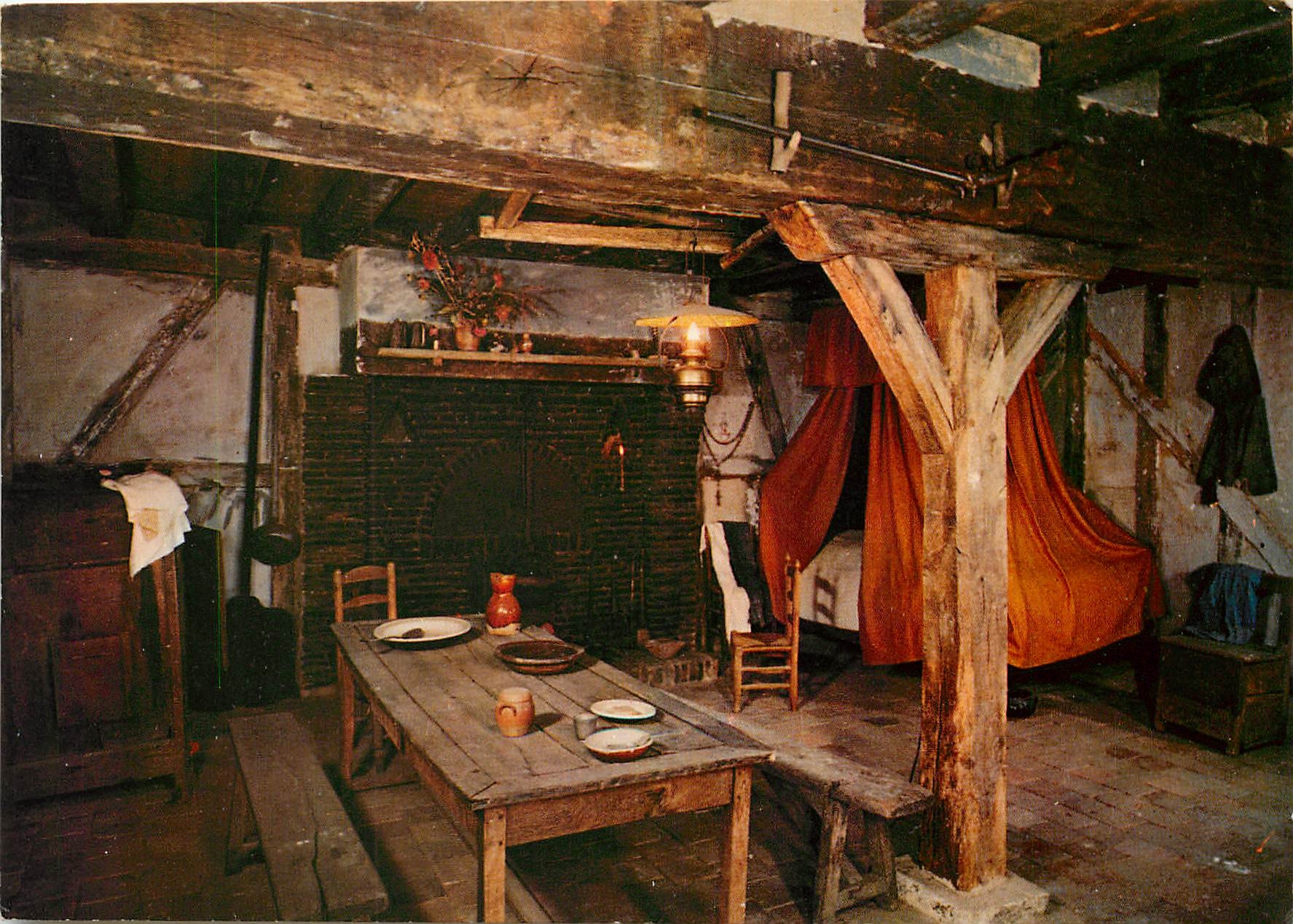 CPM Romorantin Lanthenay Musee de Sologne Reconstitution d'un vieil interieur Solognot 