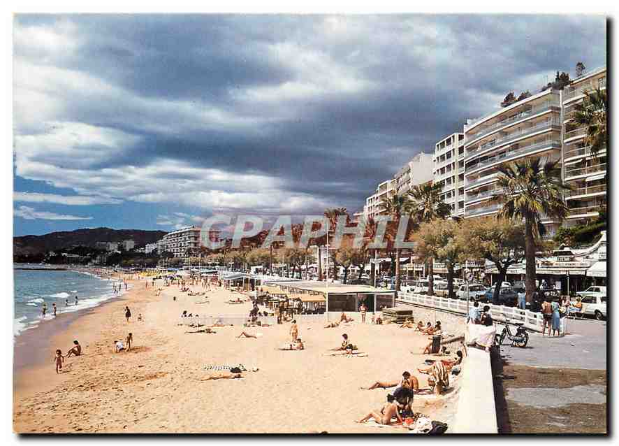 CPM Cannes Alpes Maritimes Boulevard Jean Hibert la Plage du Midi 