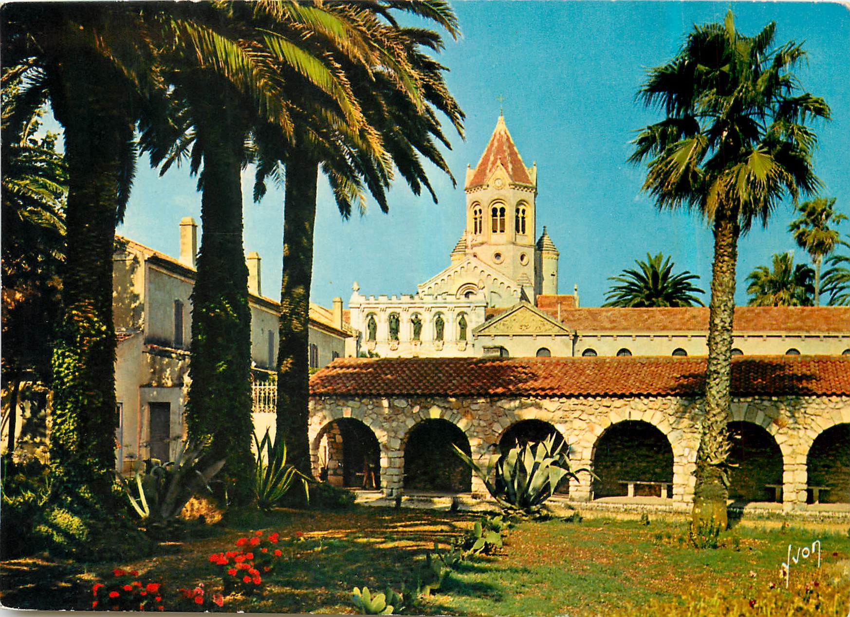 CPM La Cote d'Azur miracle de la nature Abbaye de Lerins Alpes Maritimes Ile Saint Honorat 