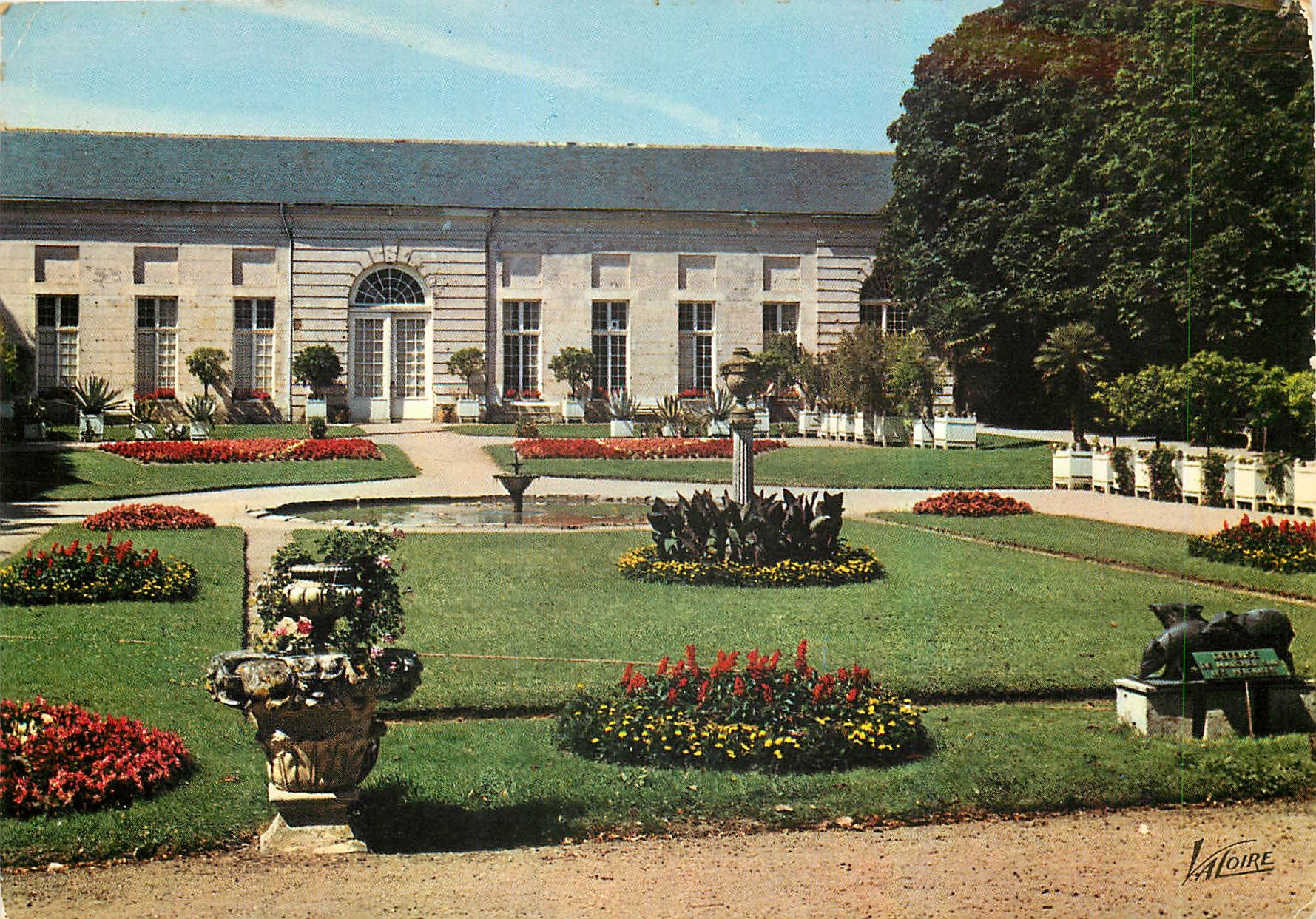 CPM Les merveilles du val de Loire Chateauneuf sur Loire Loiret l'orangerie 