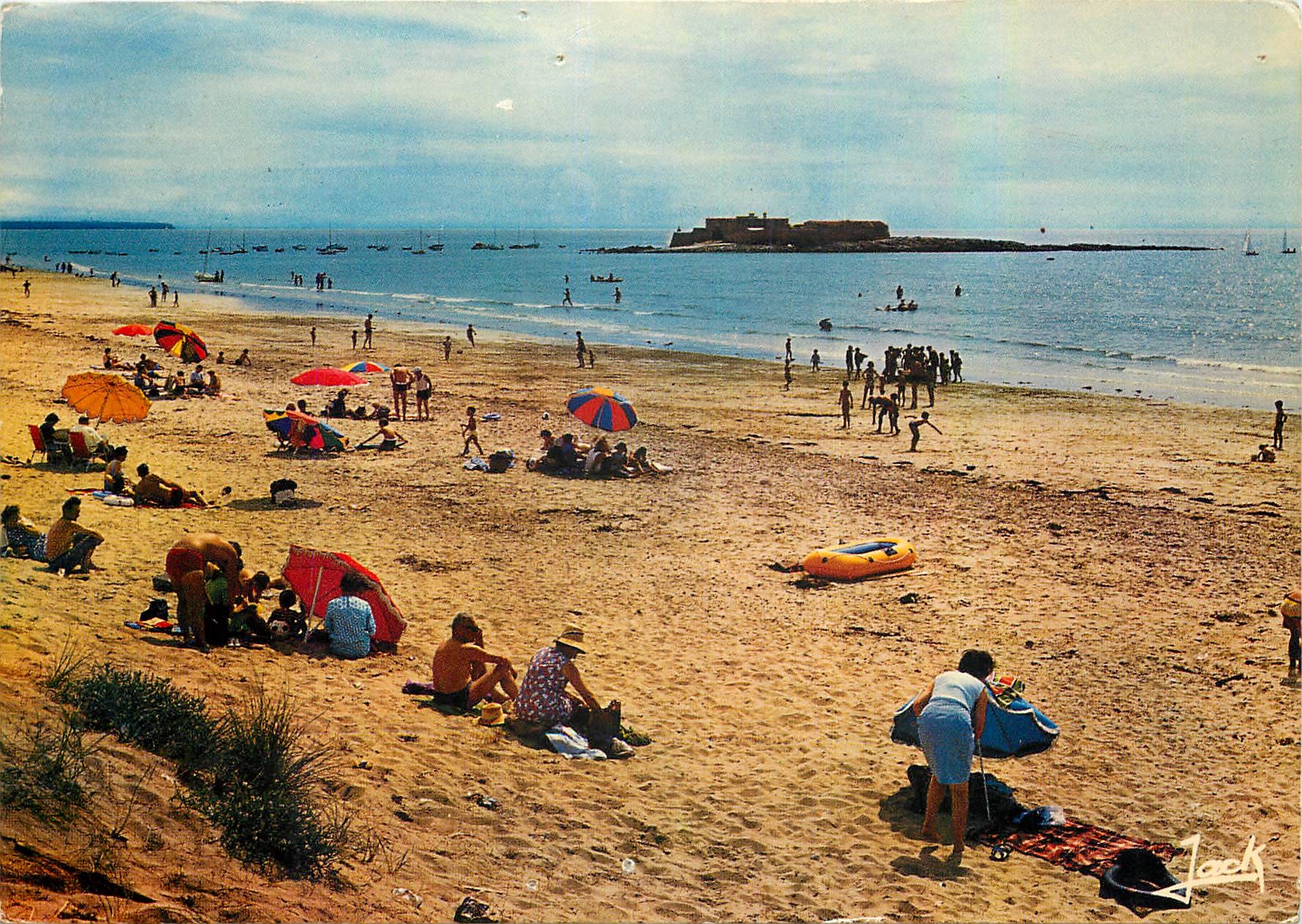 CPM Couleurs de Bretagne Fort Bloque la plage et le fort 