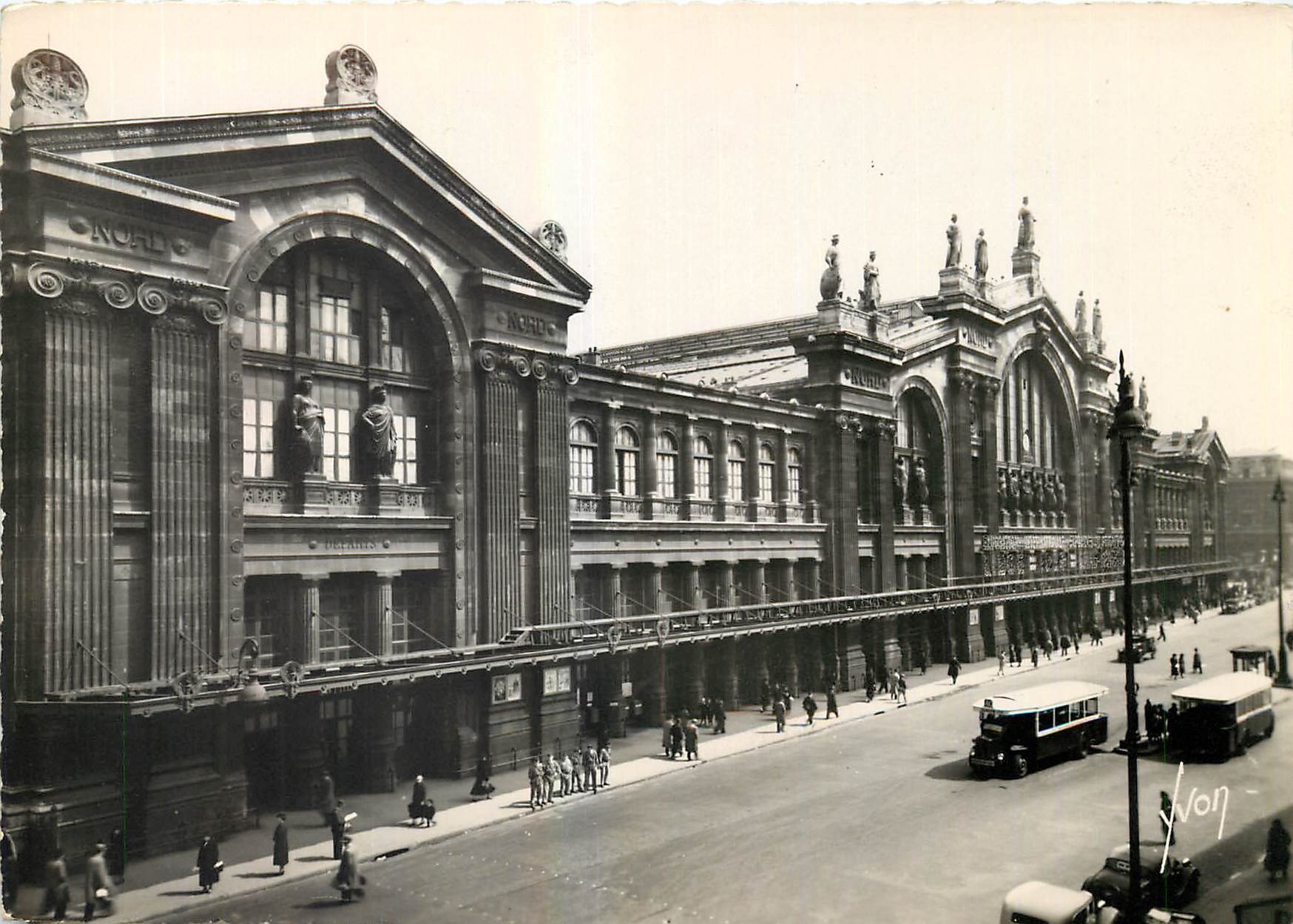 CPM Paris en flanant La Gare du Nord 