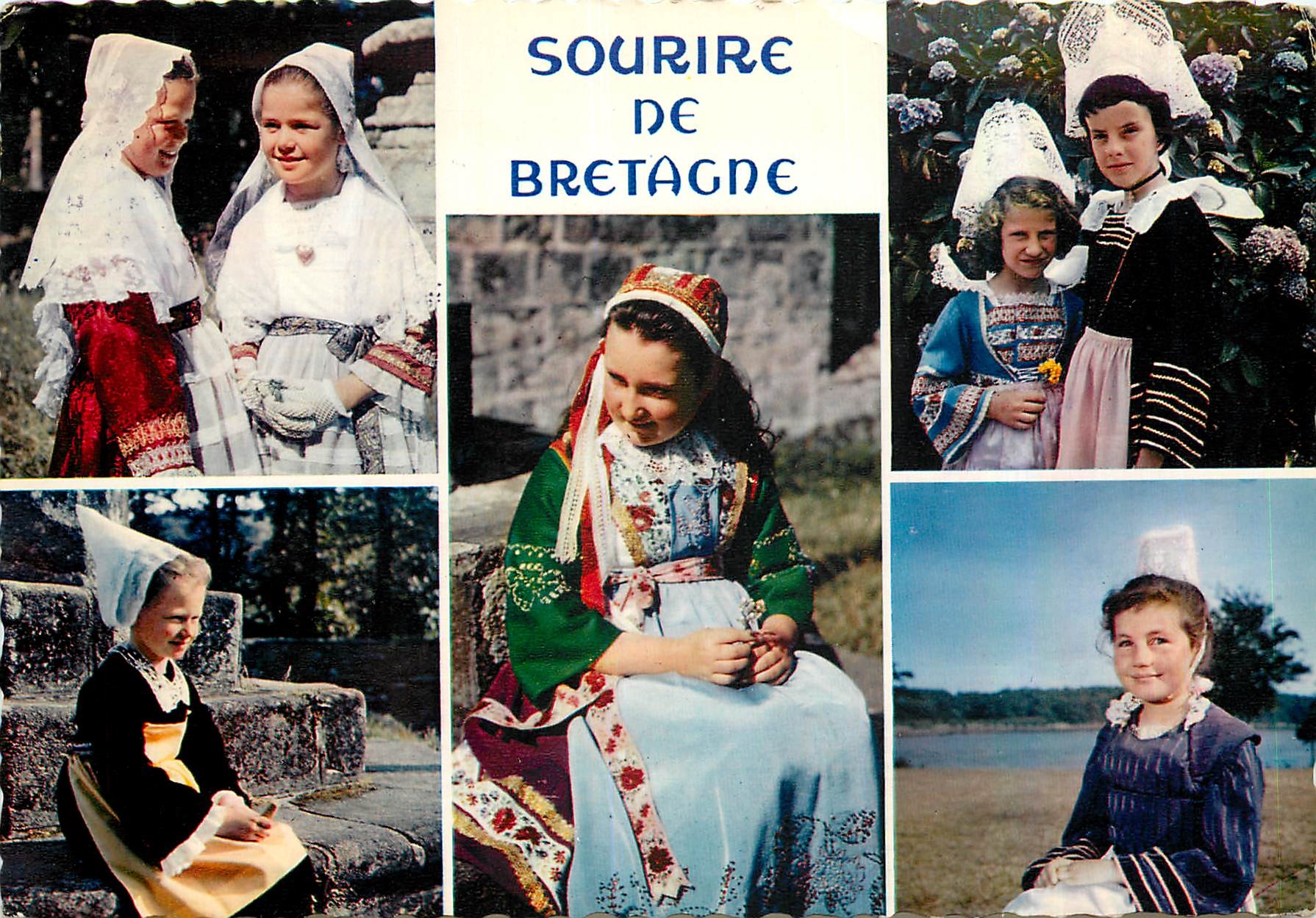 CPM Sourire de Bretagne Fillettes en costume de Quimper Fouesnant Plougastel Carhaix et Kerlouan Fol