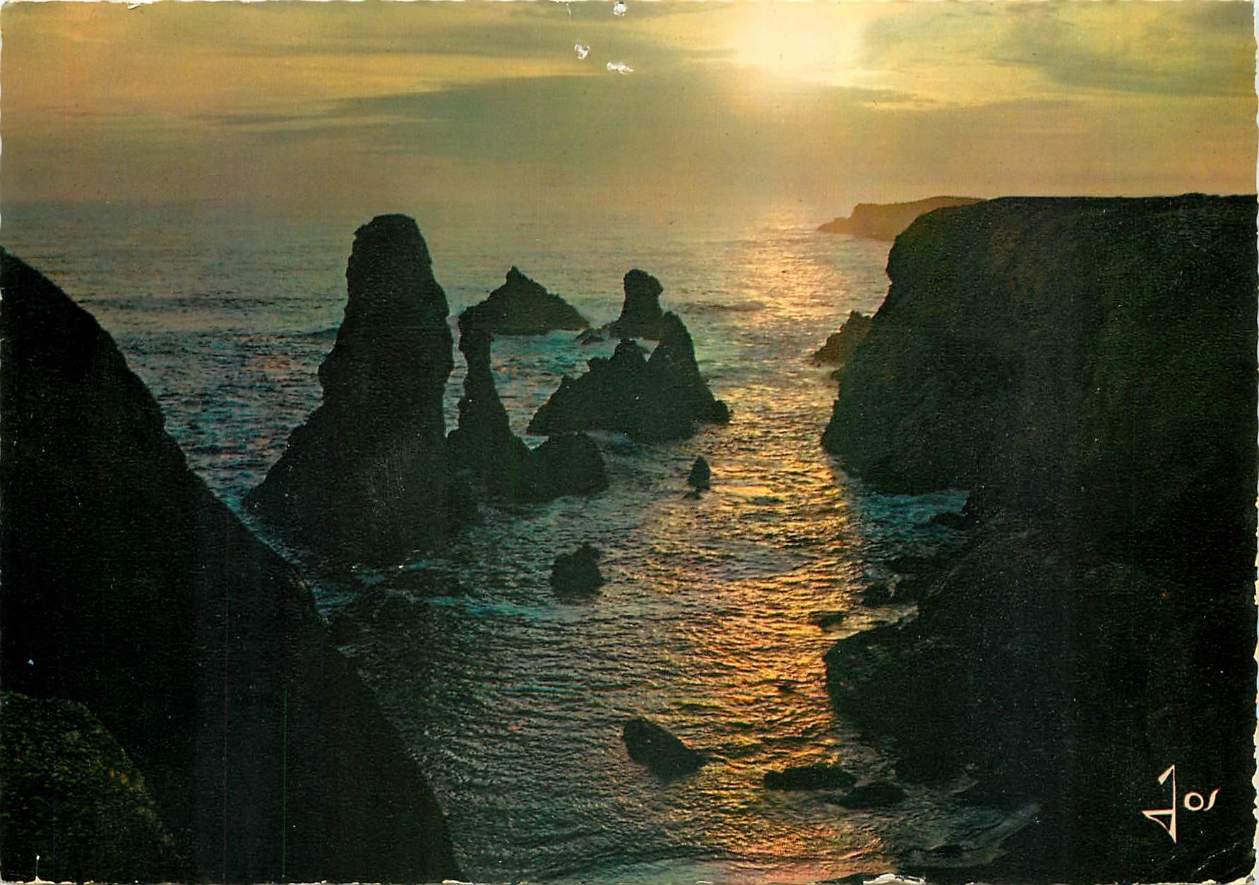 Les Aiguilles de Port-Coton — Coucher de Soleil — Éditions d'Art JOS