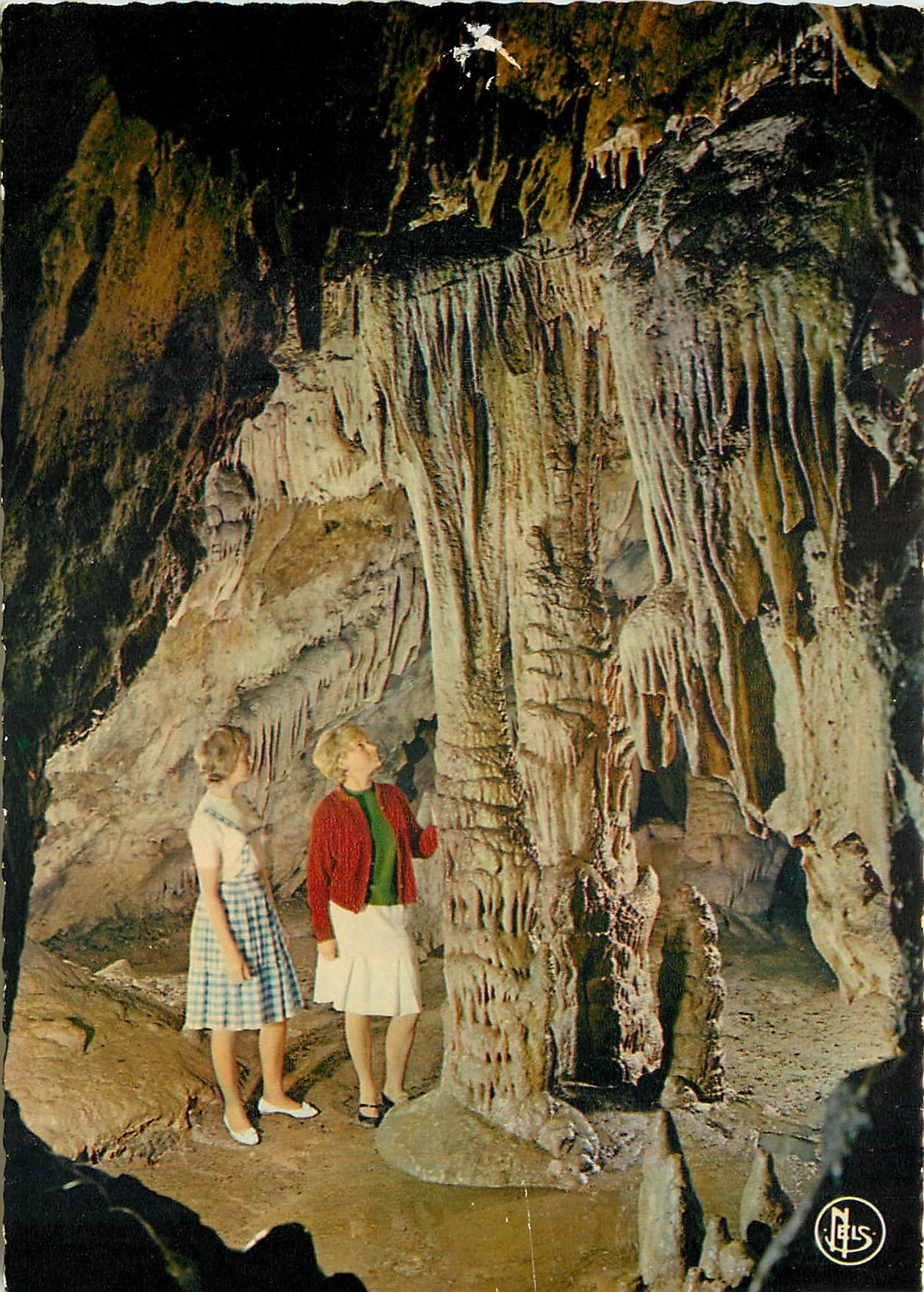 CPM Grottes de Han a Lesse Alhambra Les Mysterieuses 