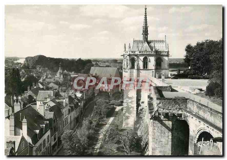 CPM Amboise Indre et Loire Le Chateau Chapelle St Hubert 