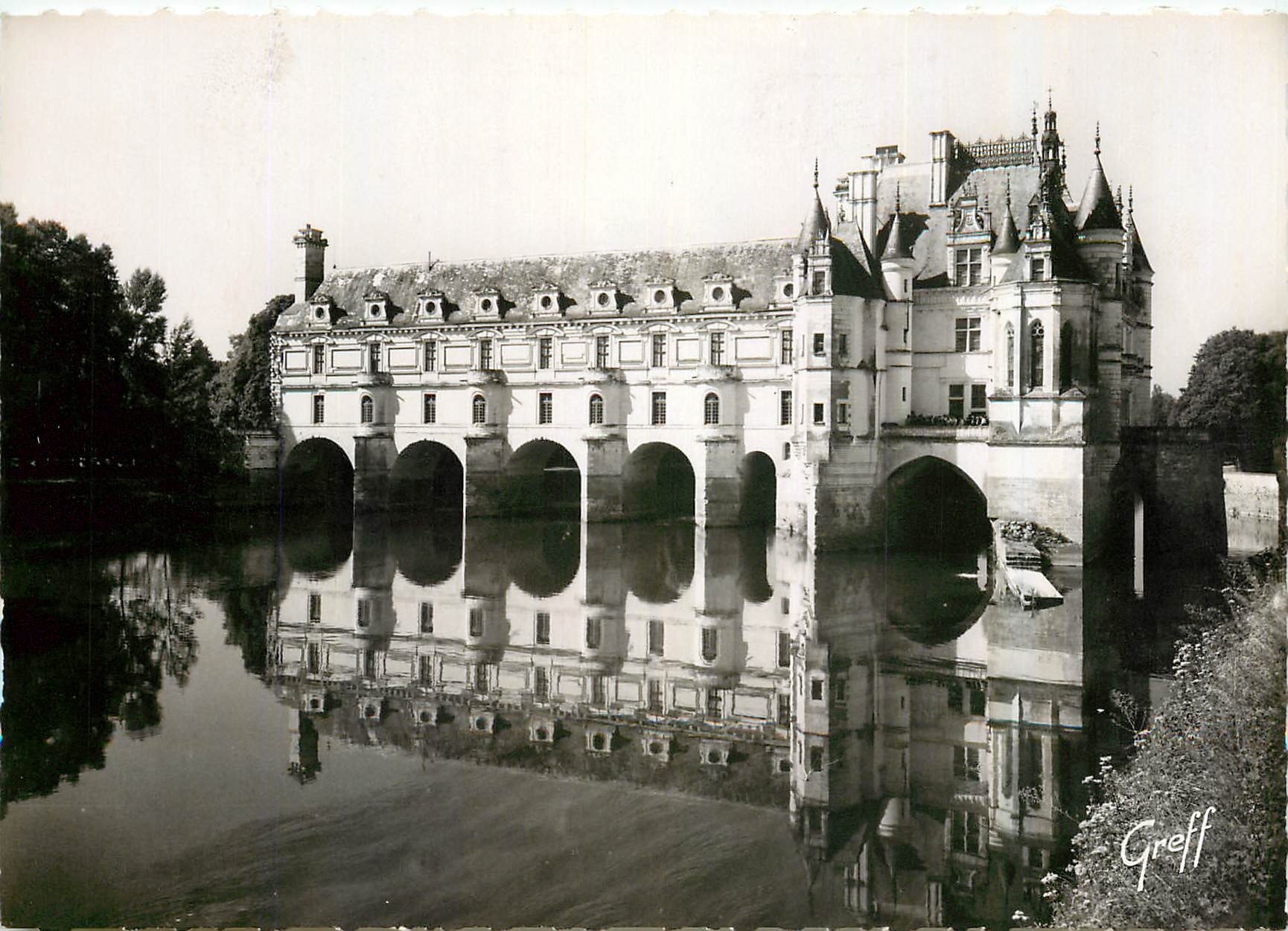 CPM Les Chateauz de la Loire Chateau de Chenonceaux I et L Facade Nors Est 