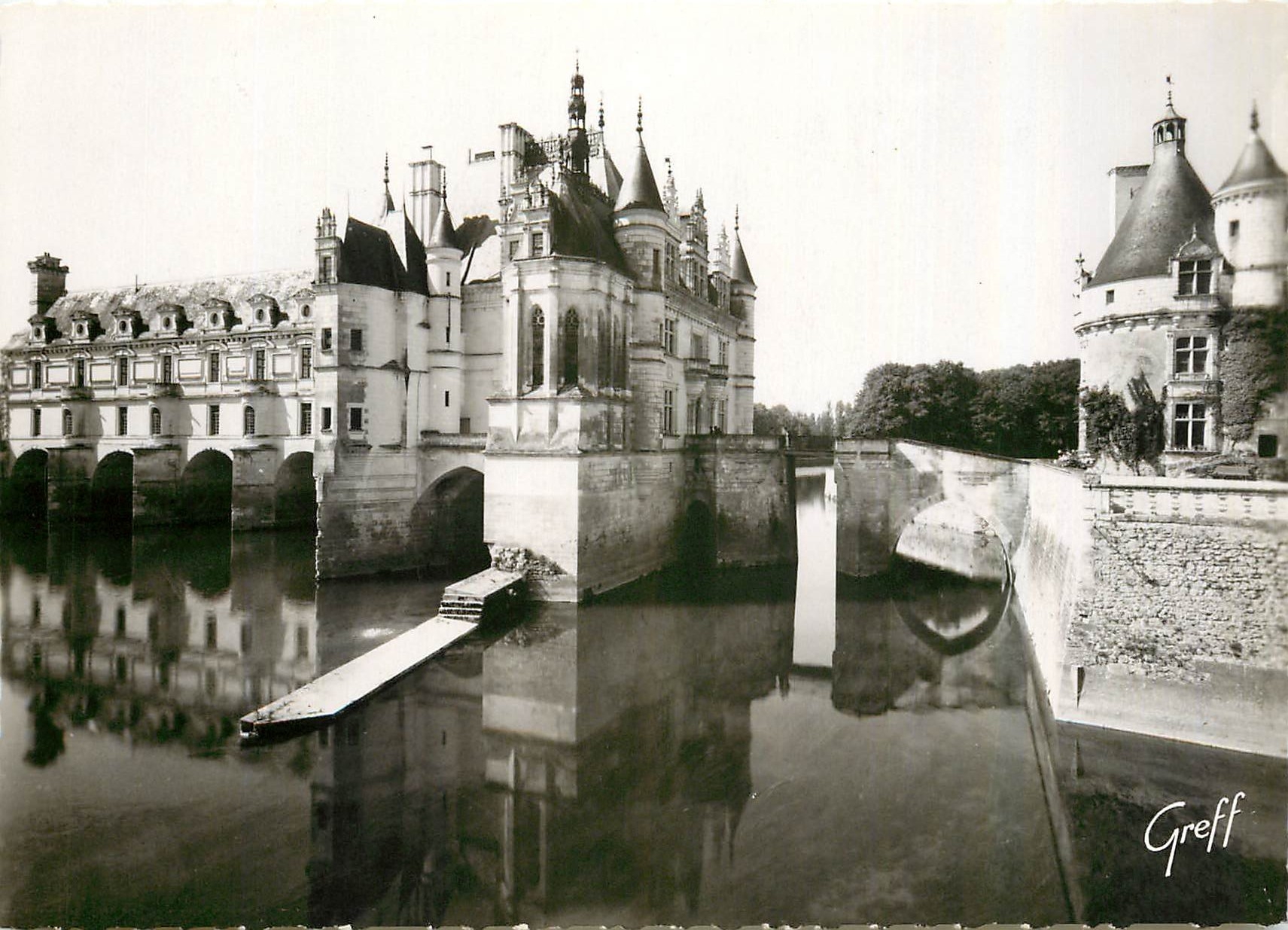 CPM Les Chateaux de la Loire Chateau de Chenonceaux I et L Facade Nord Est et Tour des Marques 