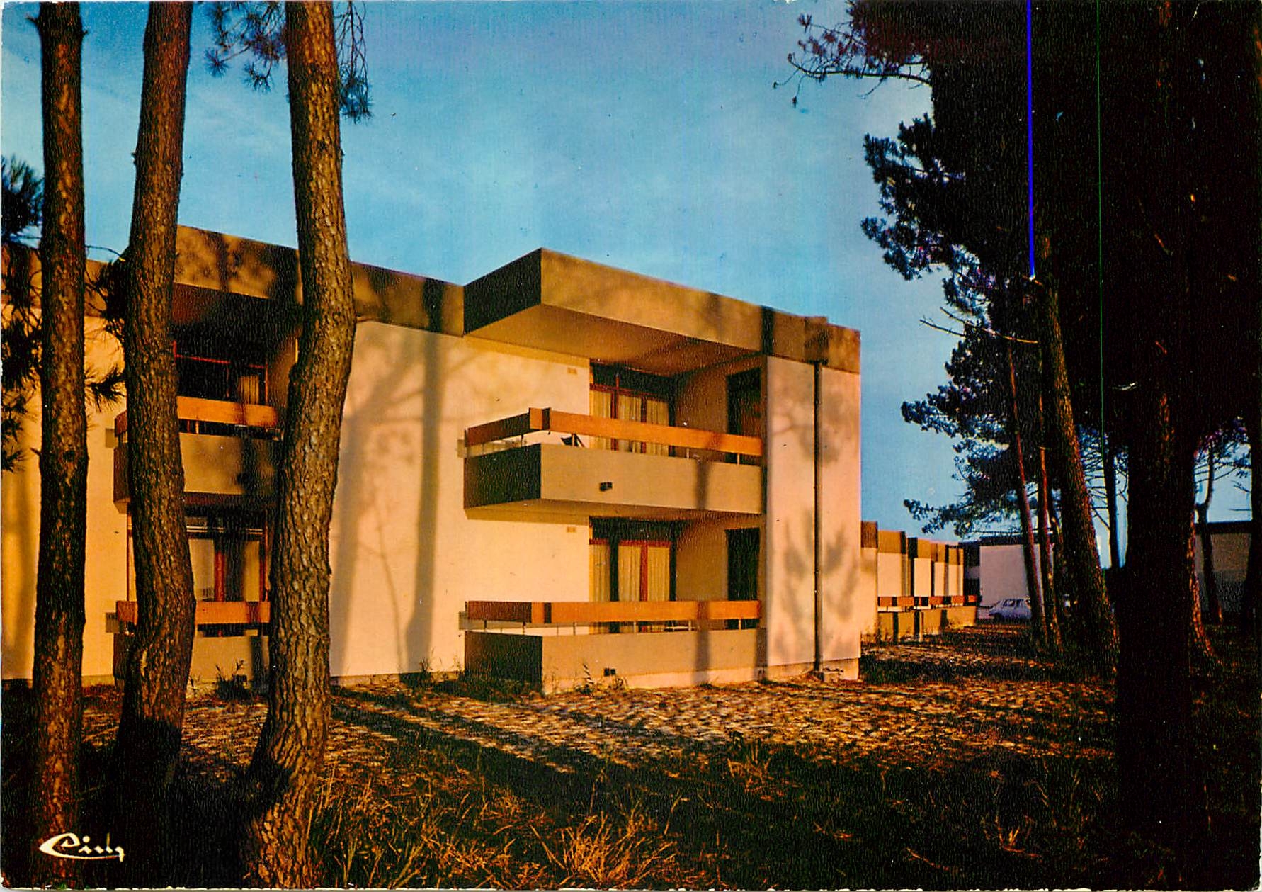 CPM Vacances PTT Medoc Cote d'Argent Lacanau Medoc Les logements 