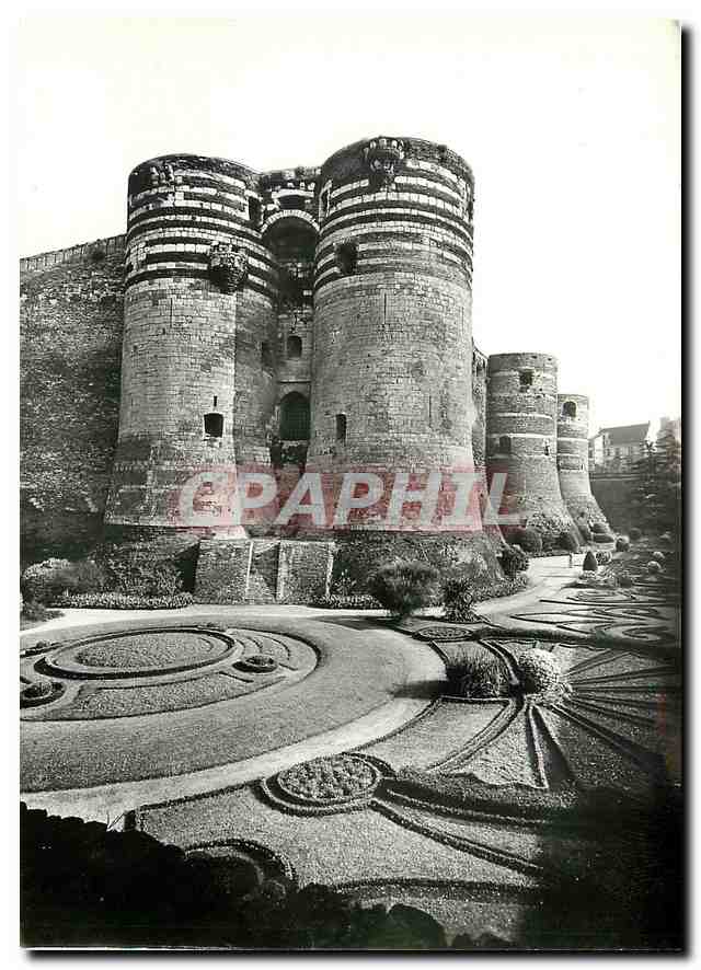 CPM Angers M et L Le Chateau Tours Jumelles Porte dite des Champs 