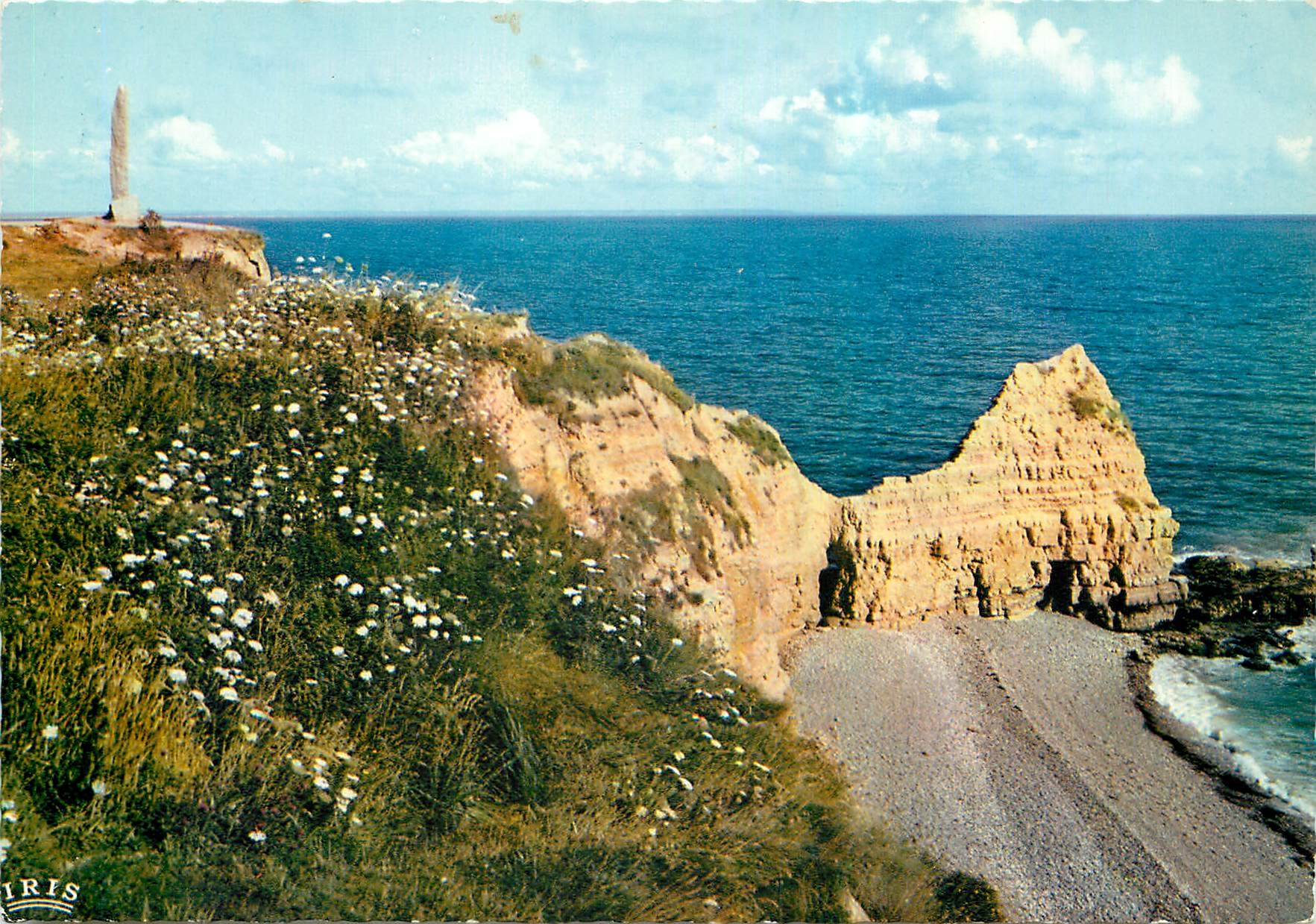 CPM Environs de Grandcamp Le Monument La Pointe du Hoc 