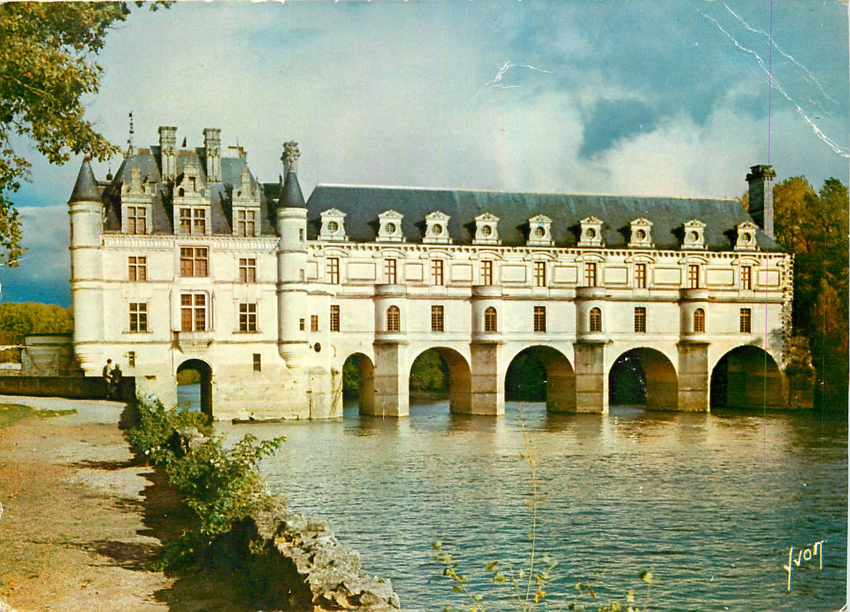 CPM Couleurs et Lumiere de France Val de Loire Chateau de Chenonceaux I et L Facade Ouest 