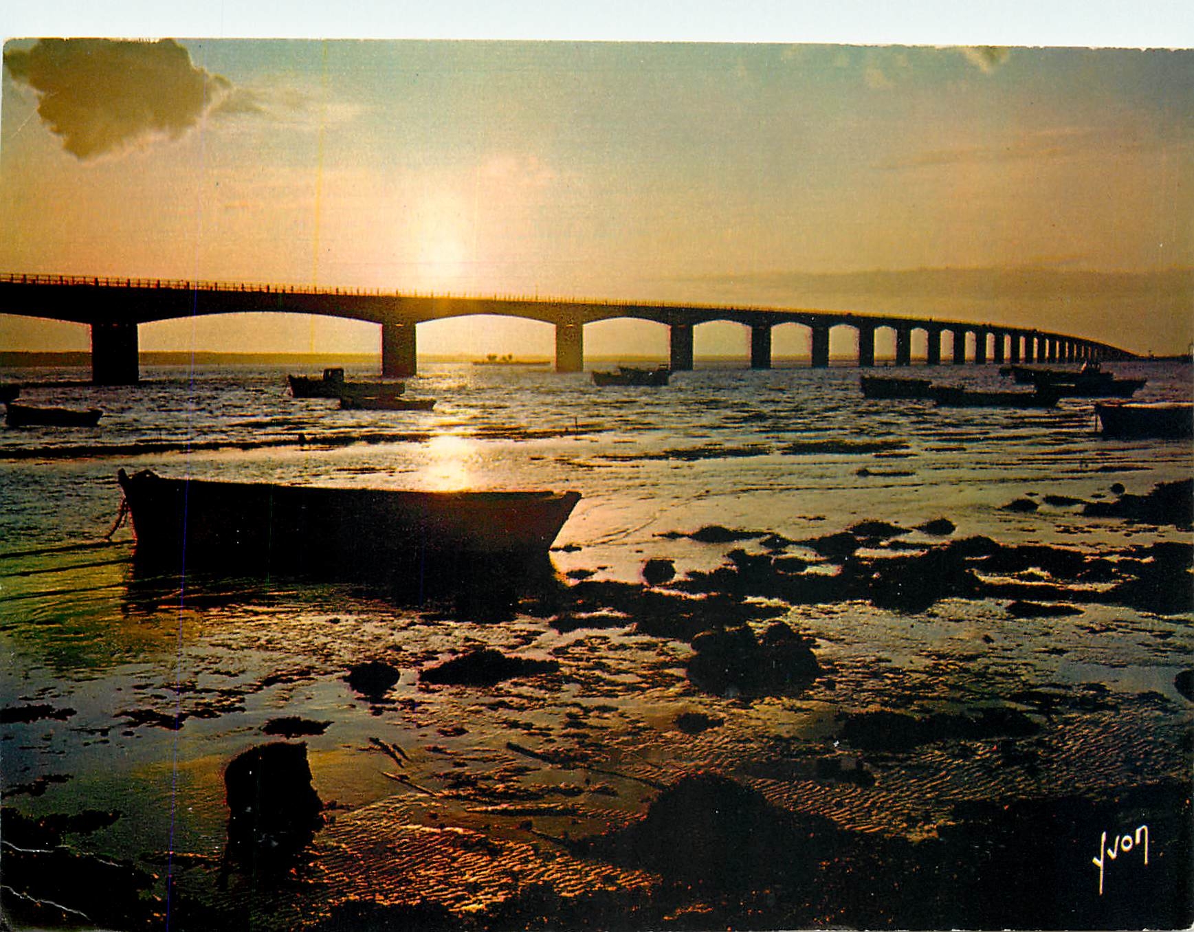 CPM Couleurs et Lumiere de France Le Pont d'Oleron 