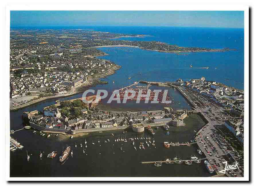 CPM Couleurs de Bretagne Concarneau Finistere Vue generale 