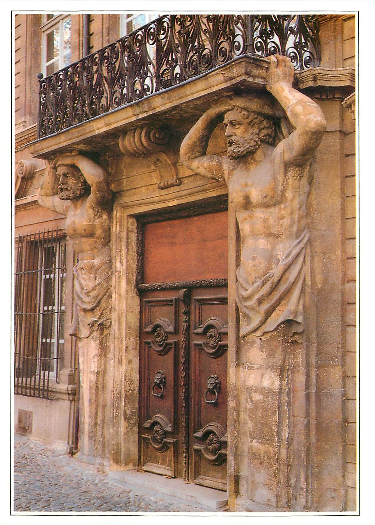 Aix-en-Provence — L'Hôtel d'Espagnol, XVIIe siècle, les Canatides — Éditions AGEPE