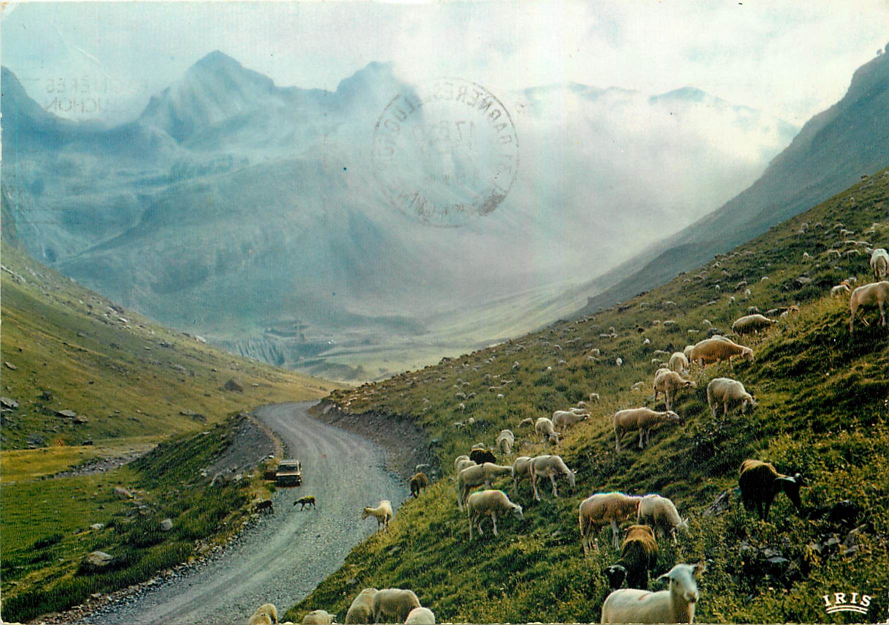 Die Pyrenäen — In der Nähe von Saint-Lary — Route von Aragnouet nach Bielsa — Moderne & thematische Ausgabe