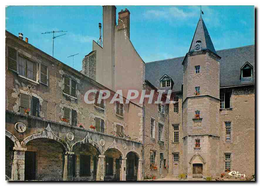 CPM Beaugency Loiret Le Chateau Dunois Cour interieure 
