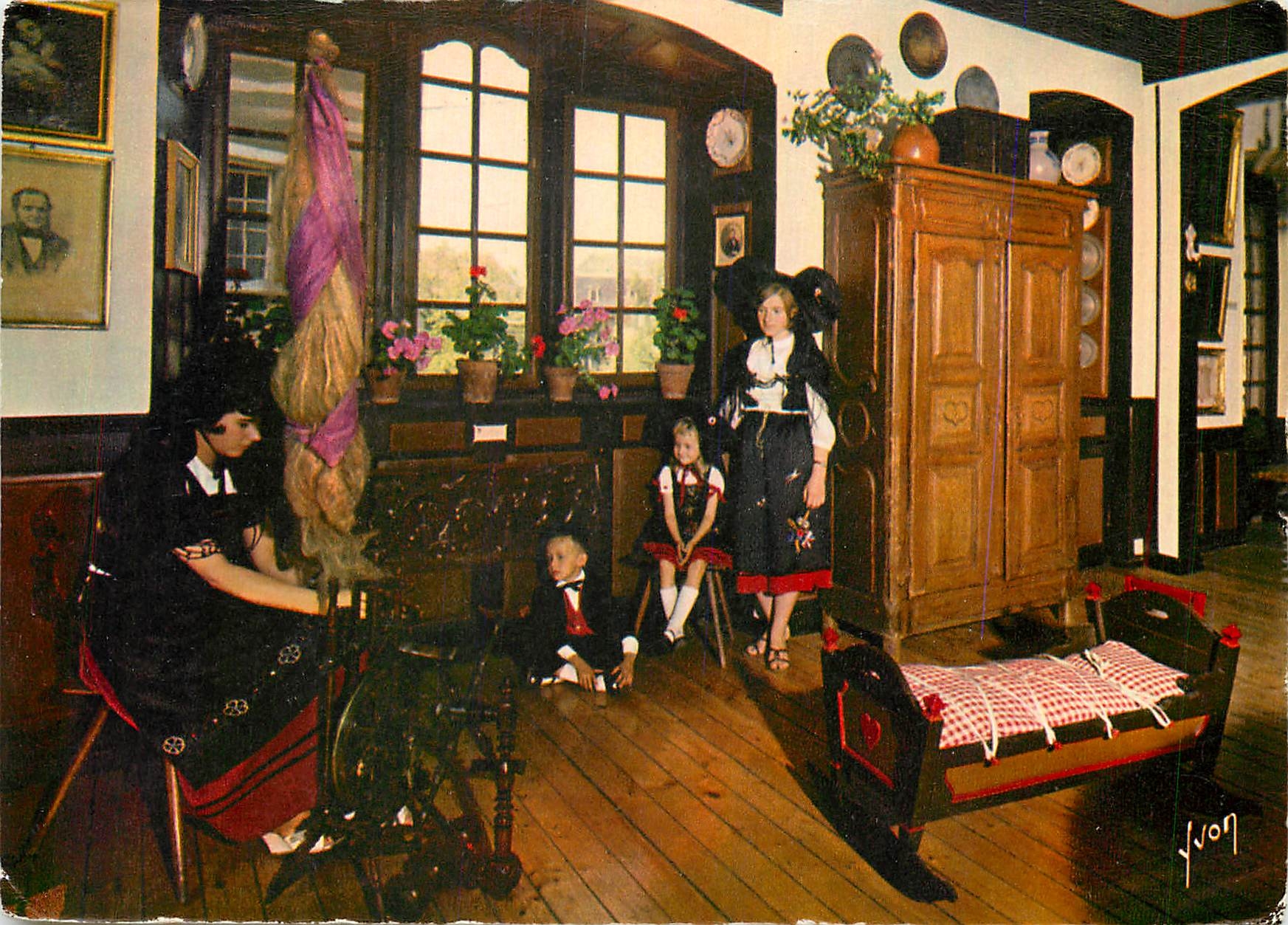 Intérieur Alsacien — Musée d'Altkirch (Haut-Rhin) — Éditions Jean-Jaurès