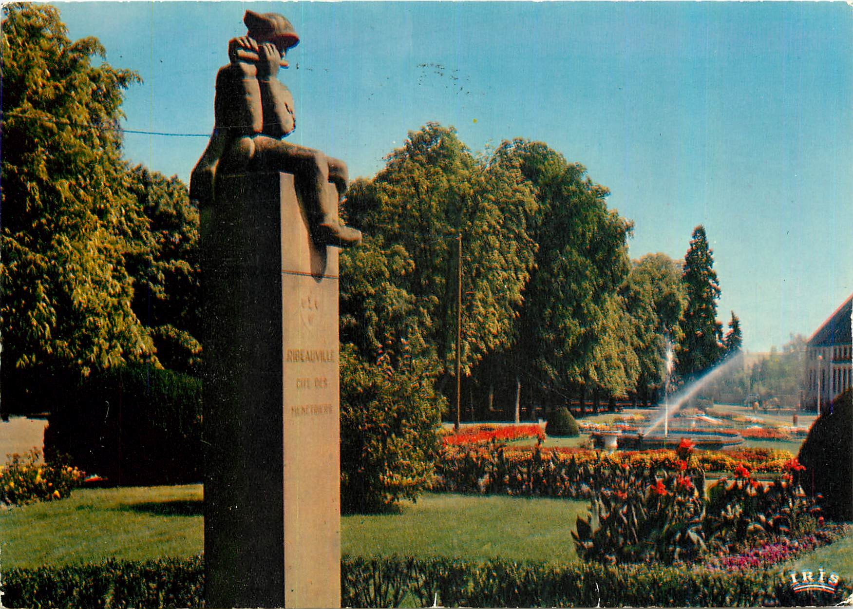 CPM L'Alsace Pittoresque Ribeauville Haut Rhin La promenade des Seigneurs 