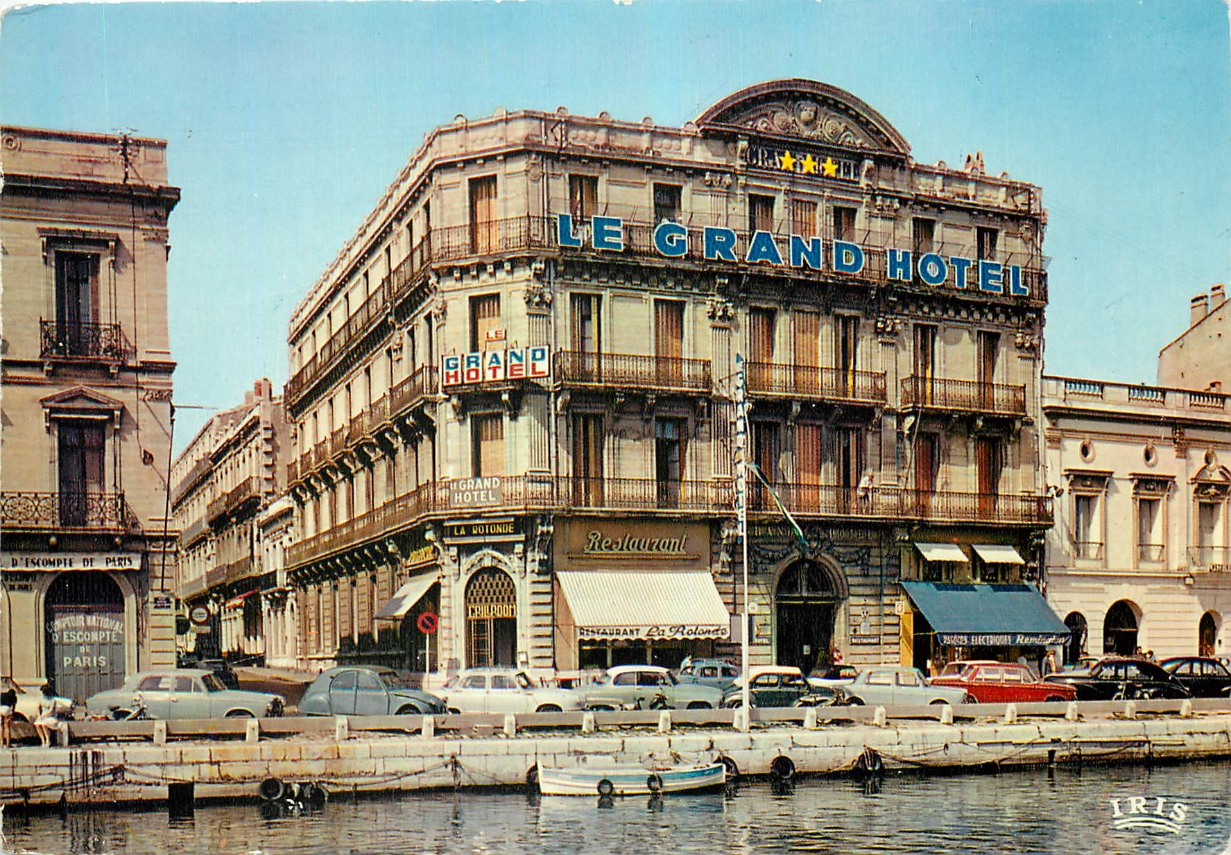 CPM Le Grand Hotel Quai Marechal de Lattre de Tassigny Sete Hotel du Tourisme International Garage 