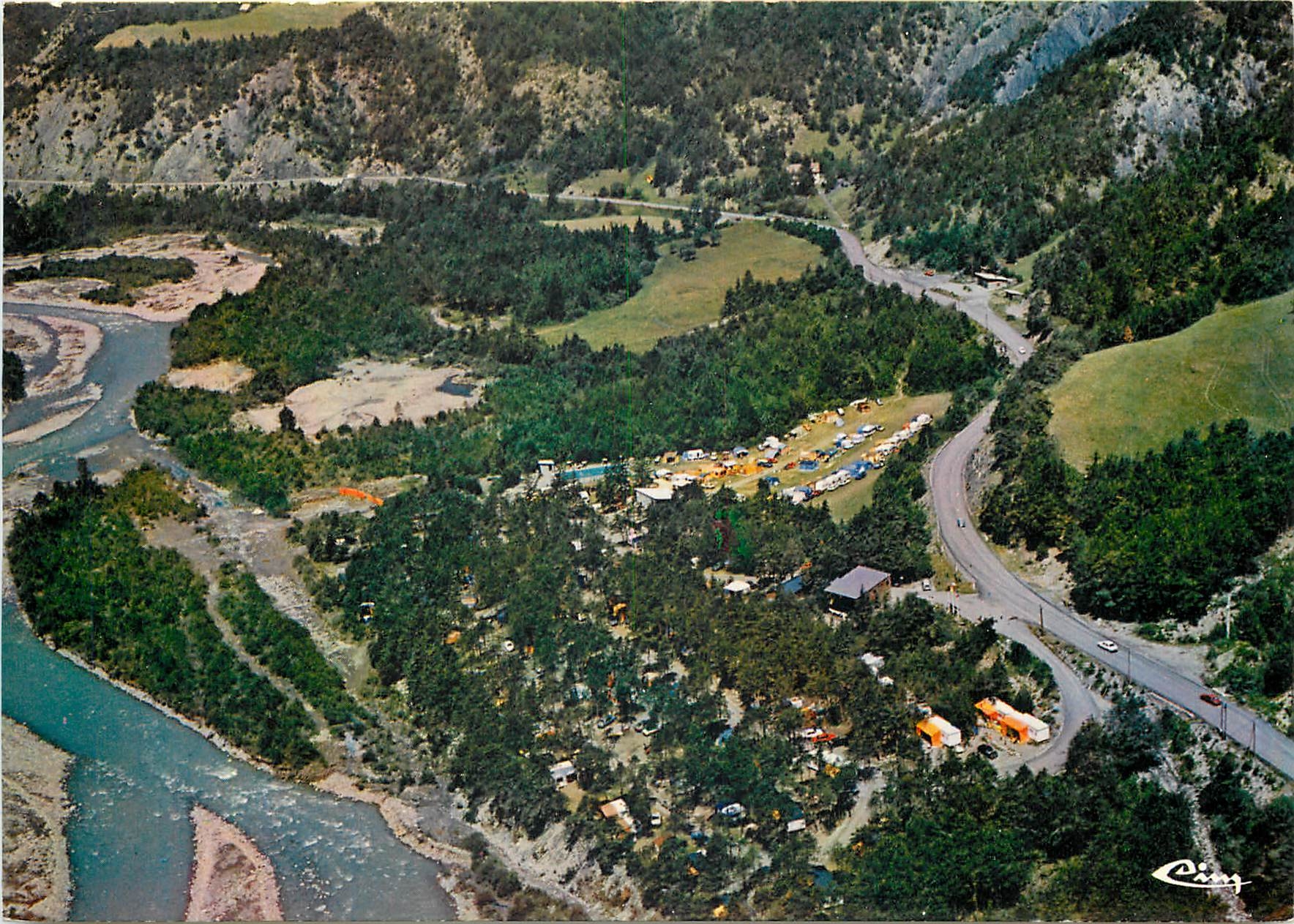 CPM Meolans revel Rioclar Alpes de Hte prov Vue serienne du Camping de l'Ubaye 
