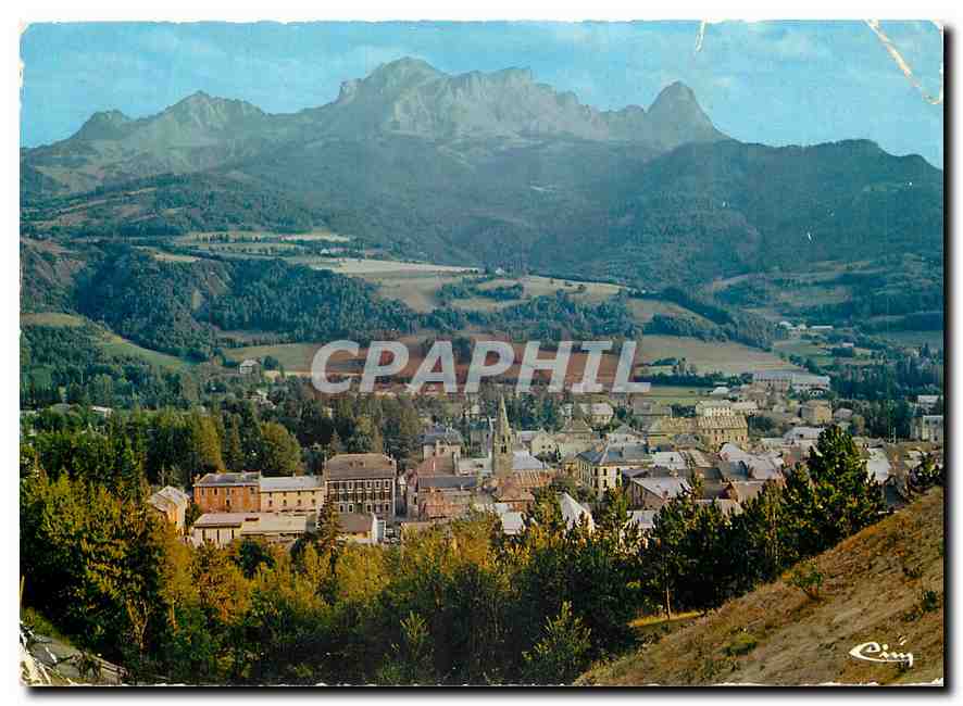 CPM Barcelonnette Alpes de Hte Prov Vue generale 