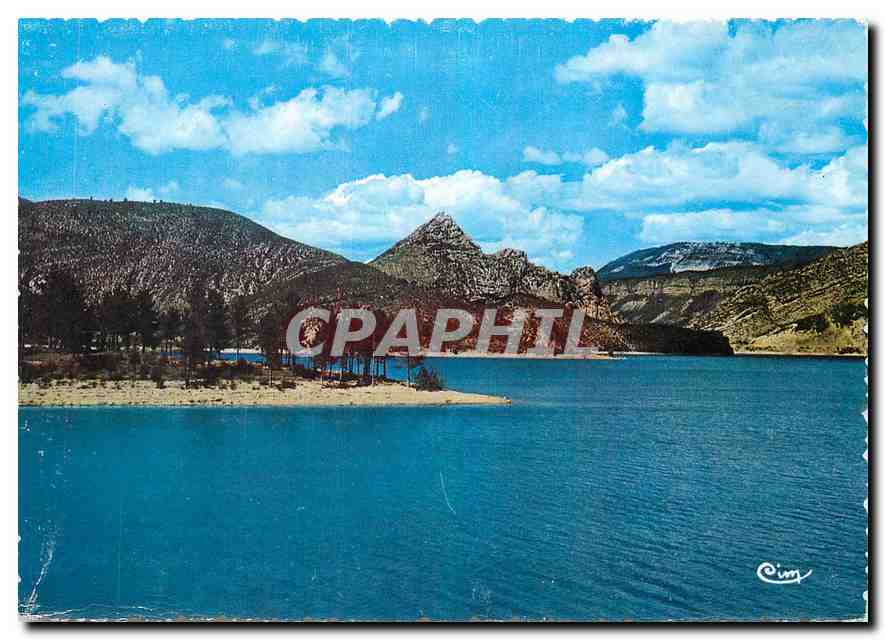 CPM St Andre les Alpes B A Lac de St Julien Coin Pittoresque 