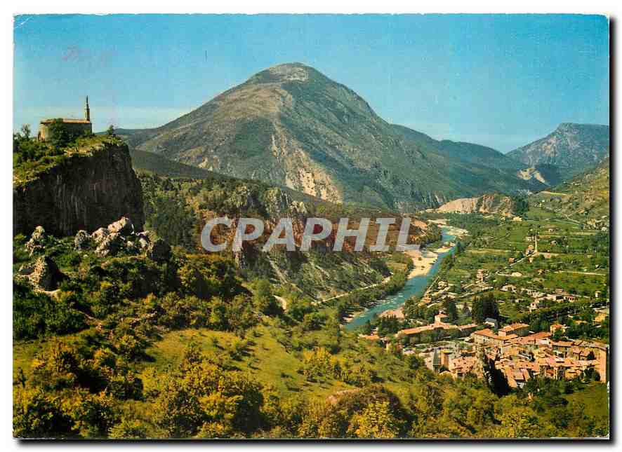 CPM Paysages de France Castellane Alpes de Haute Provence Le Roc et la Chapelle Notre Dame du Roc 