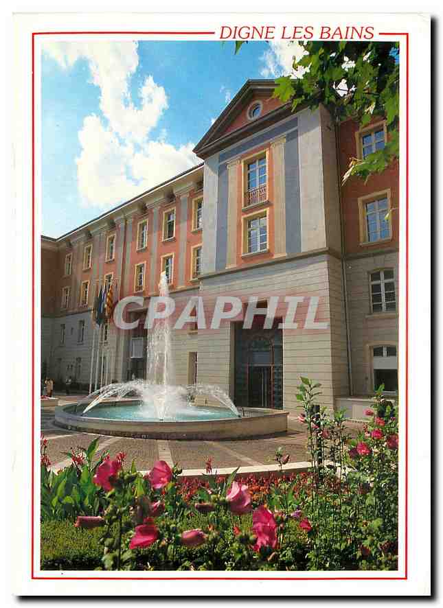 CPM Digne Alpes de Haute Provence Ville touristique et thermale La Mairie 