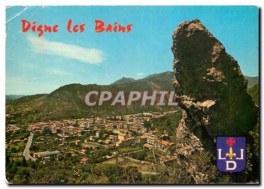 CPM Digne les Bains Alpes de Haute Provence Capitale de la lavande Station touristique climathique e
