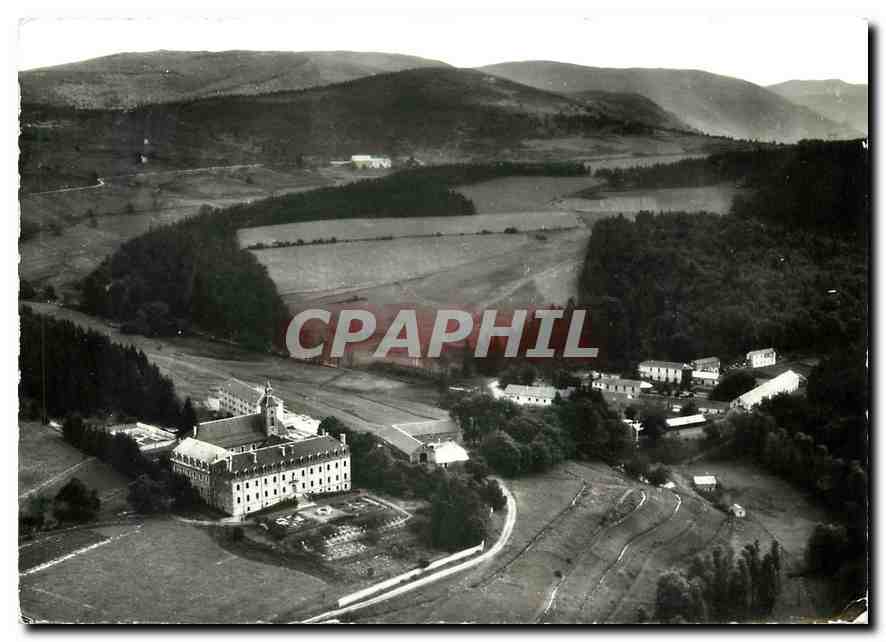 CPM Abbaye Notre Dame des Neiges Lozere l'Abbaye et l'Hotellerie vues d'avion 