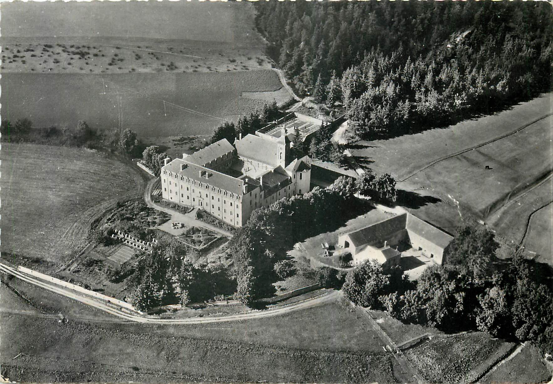 CPM Abbaye Notre Dame des Neiges par La Bastide Lozere La Facade 