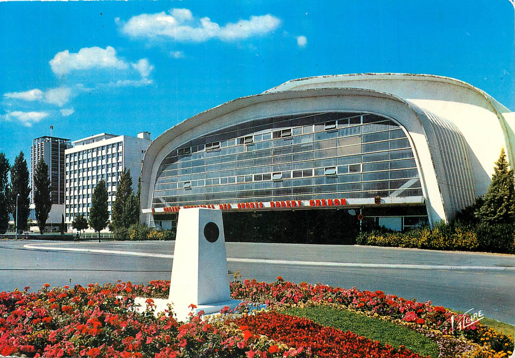 CPM Les Merveilles du Val de Loire Tours Indre et Loire Le palais des sports 