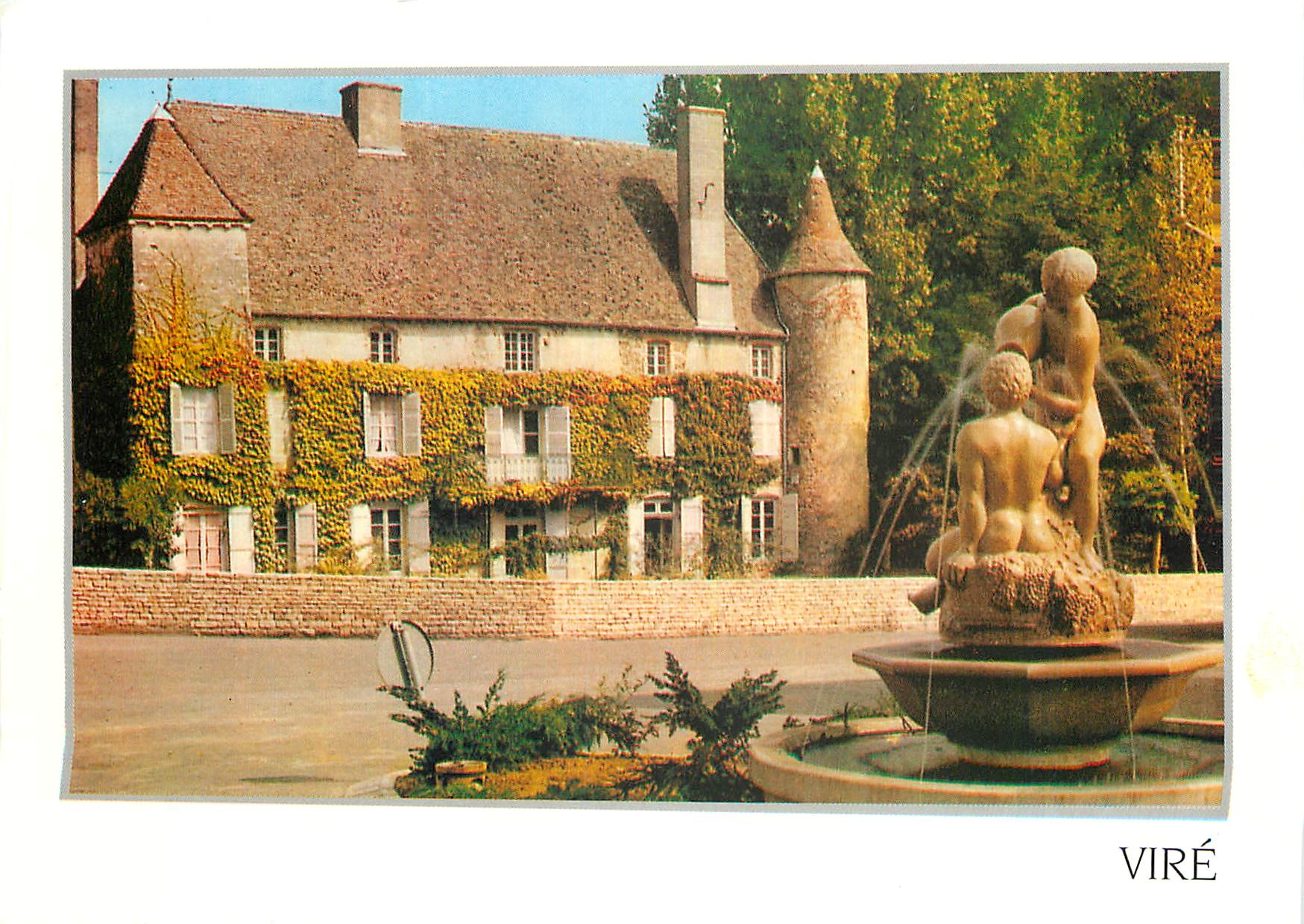 CPM Vire Saone et Loire Le vieux chateau et le monument a la gloire du vin et du jumelage Vire Montm