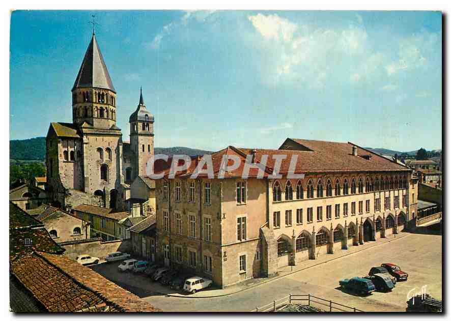 CPM En Bourgogne Abbaye de Cluny Saone et Loire Bras sud du Transept Clocher de L'Eau benite et Cloc