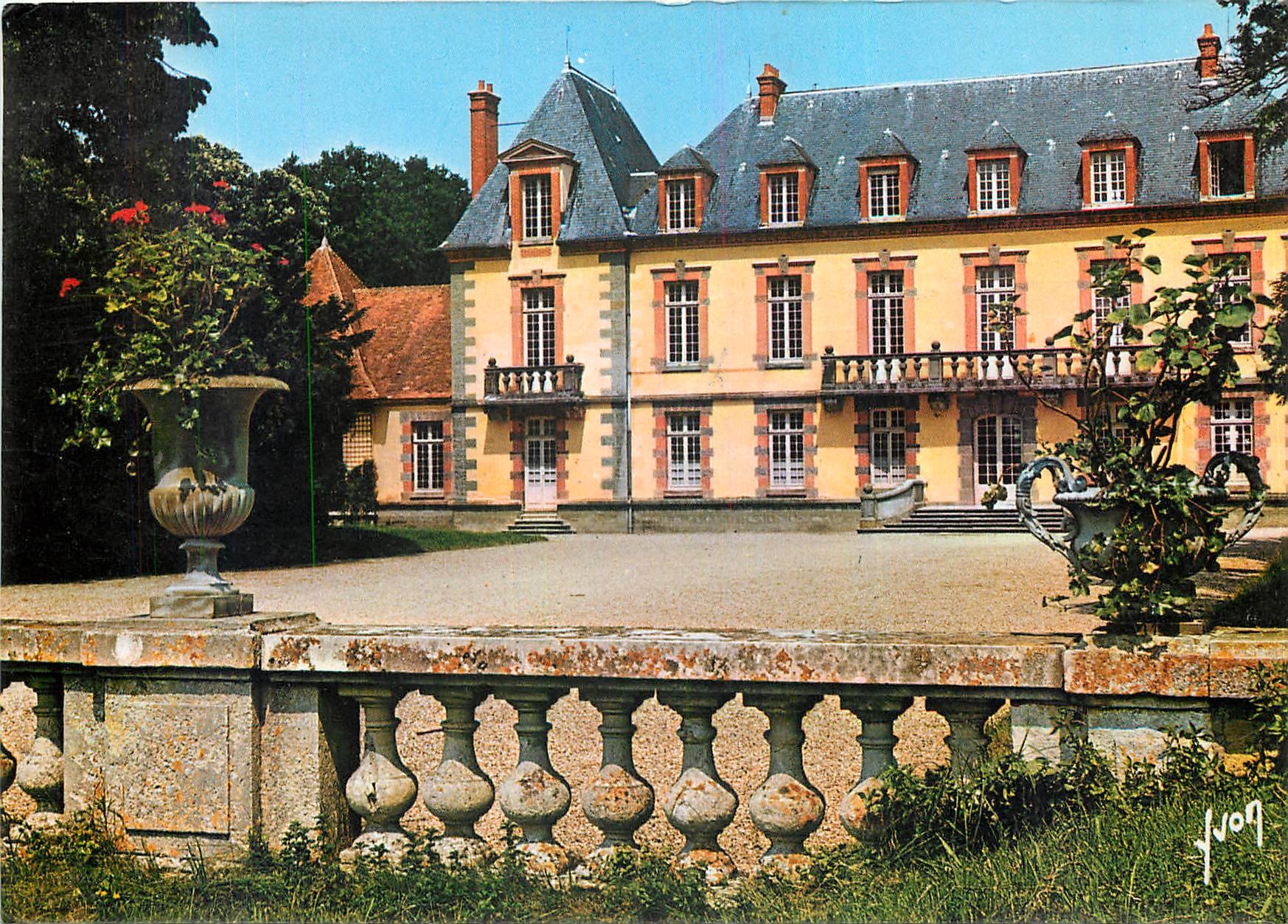 CPM Clos Notre Dame Livry sur Seine Melun Seine et Marne 