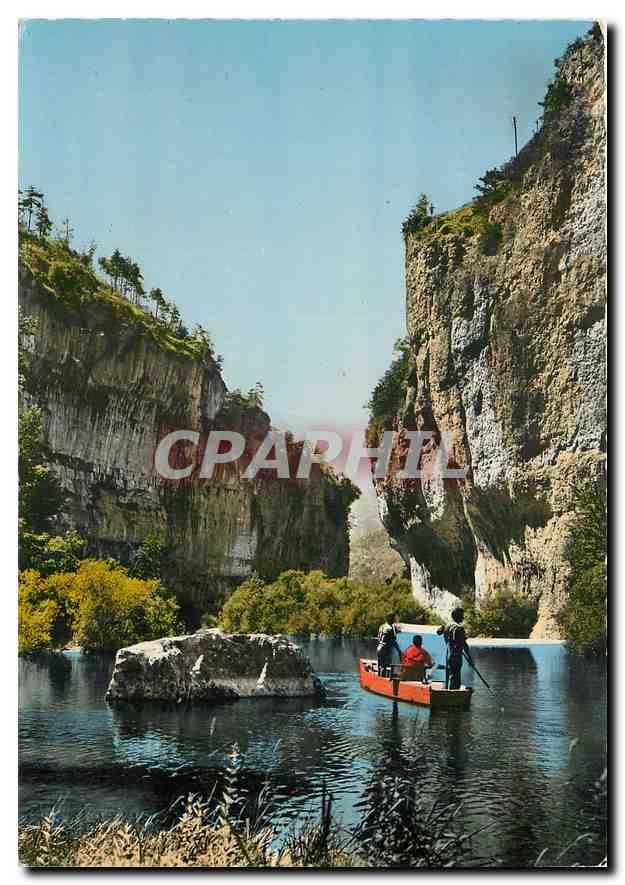 CPM Les Gorges du Tarn Promenade en Barque dans le defile 