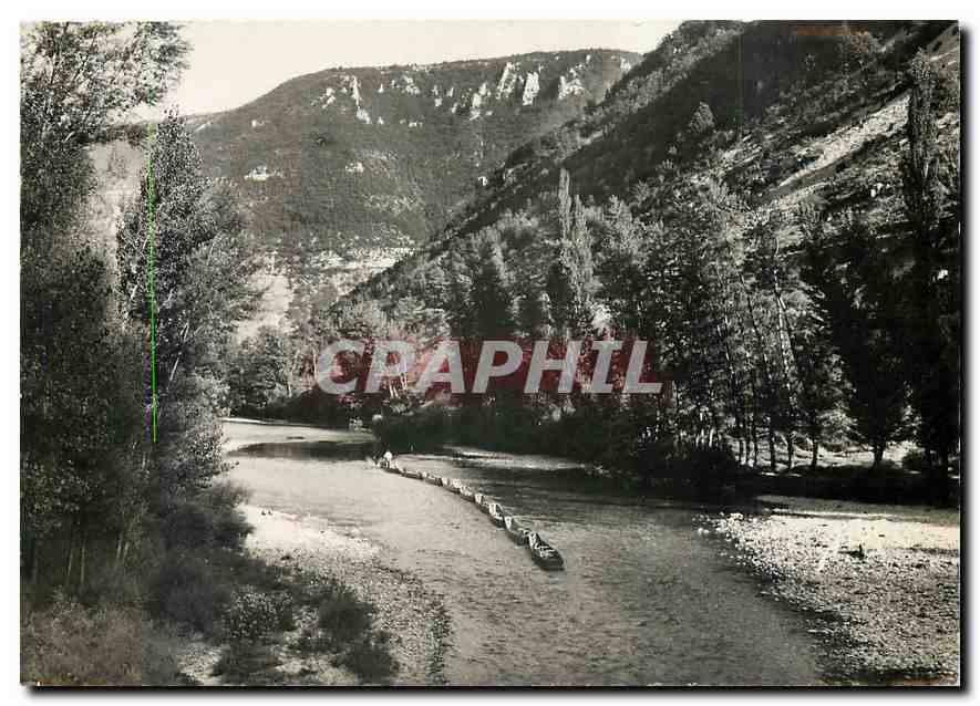 CPM Les Gorges du Tarn Convoi des barques vers la Malene 