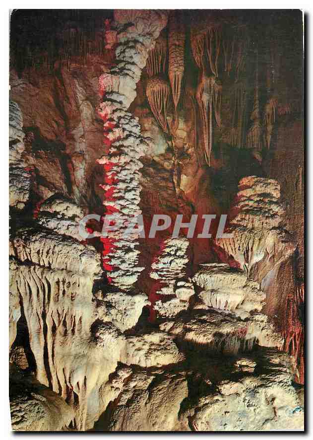 CPM En Parcourant les Gorges du Tarn Grotte de l'Aven Armand Draperies et Stalagmite geante 