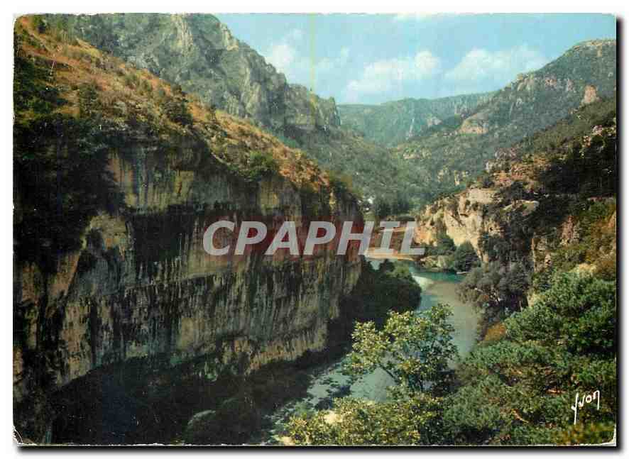 CPM Couleurs et Lumiere de France Les Gorges du Tarn Lozere Sortie des Detroits vers les Baumes 