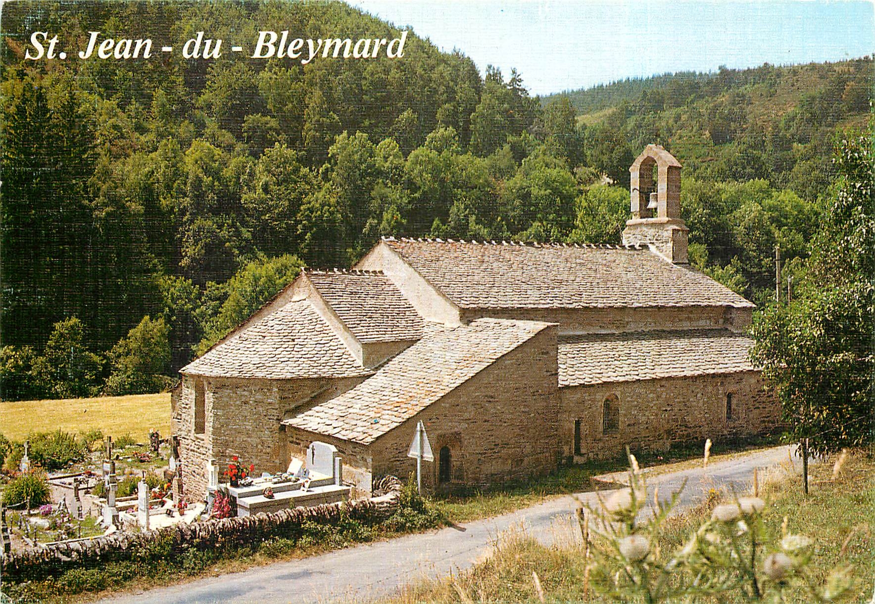 CPM La Lozere Touristique Le Bleymard L'Eglise de Saint Jean du Bleymard 